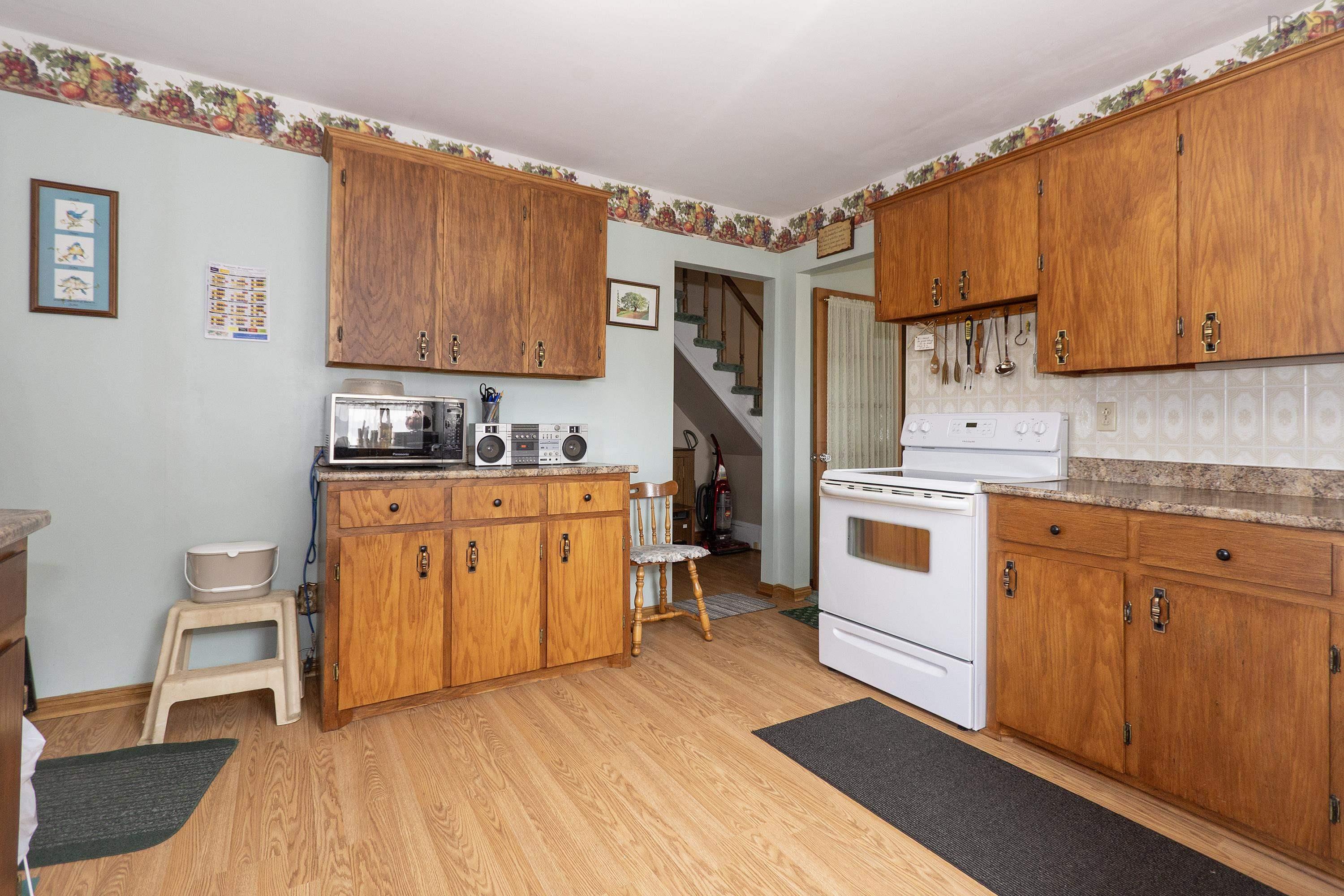 $249,500.00: 3656 Highway 209, Advocate Harbour
