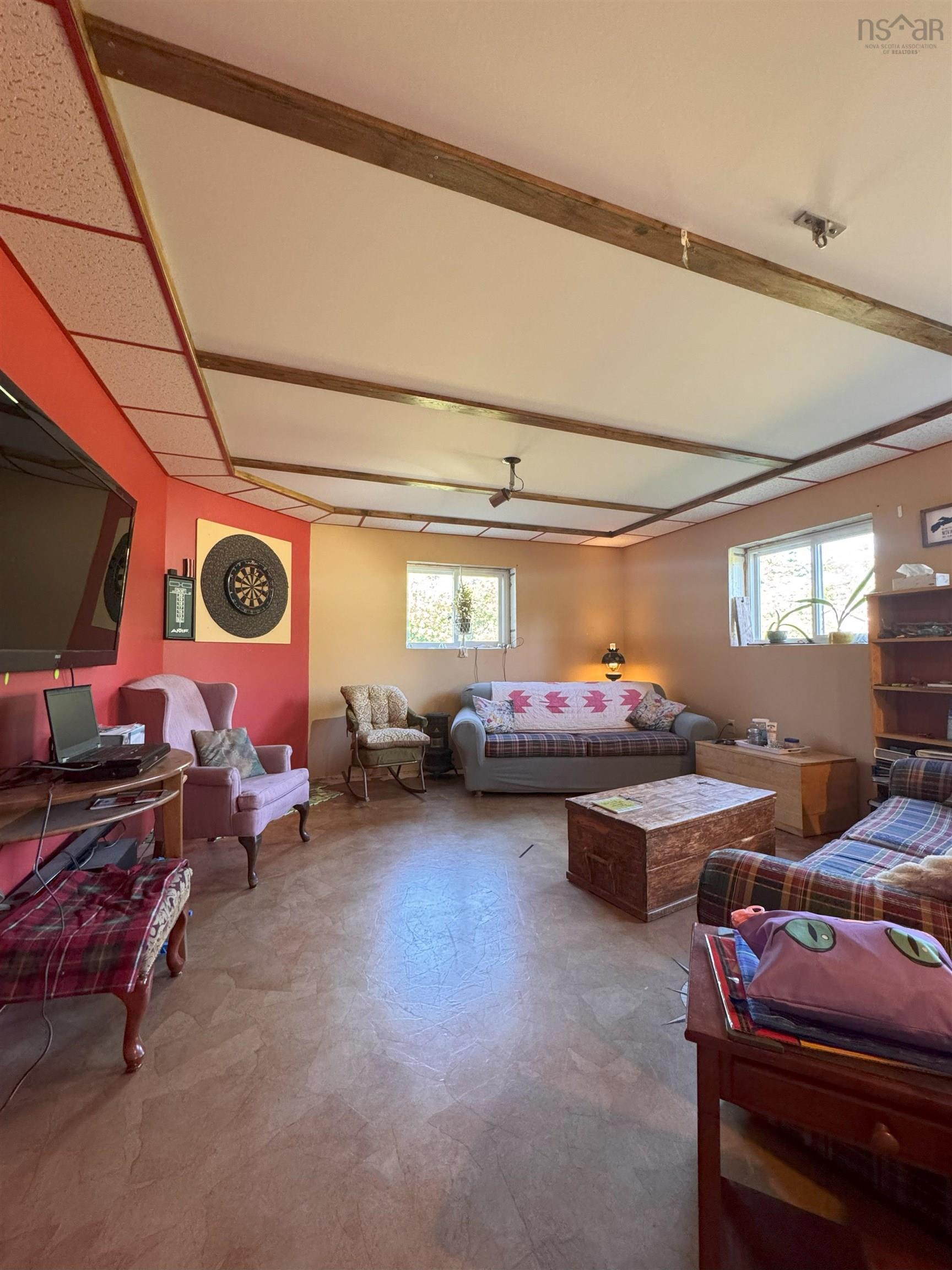 $489,900.00: 615 New Road, Melville