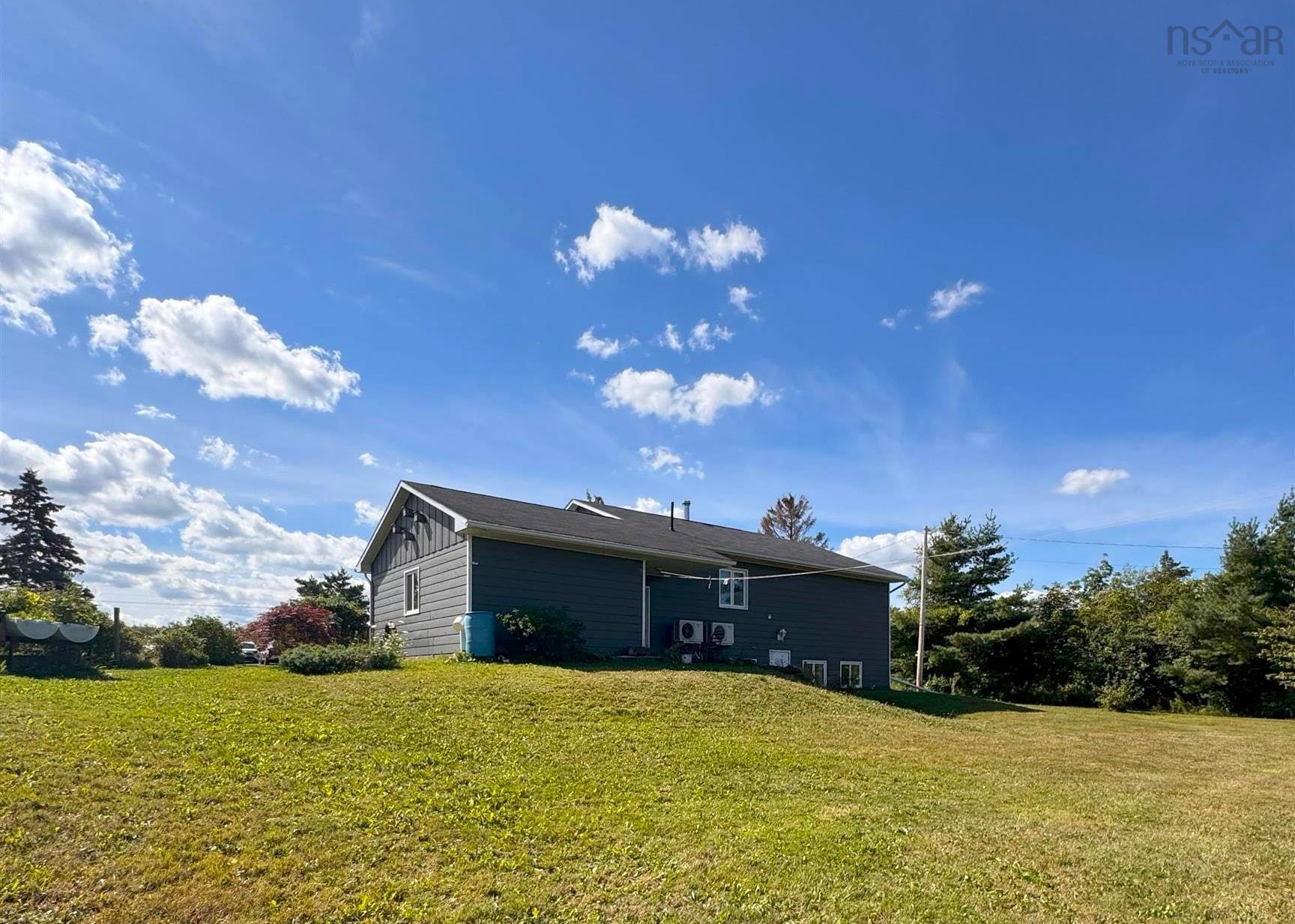 $489,900.00: 615 New Road, Melville