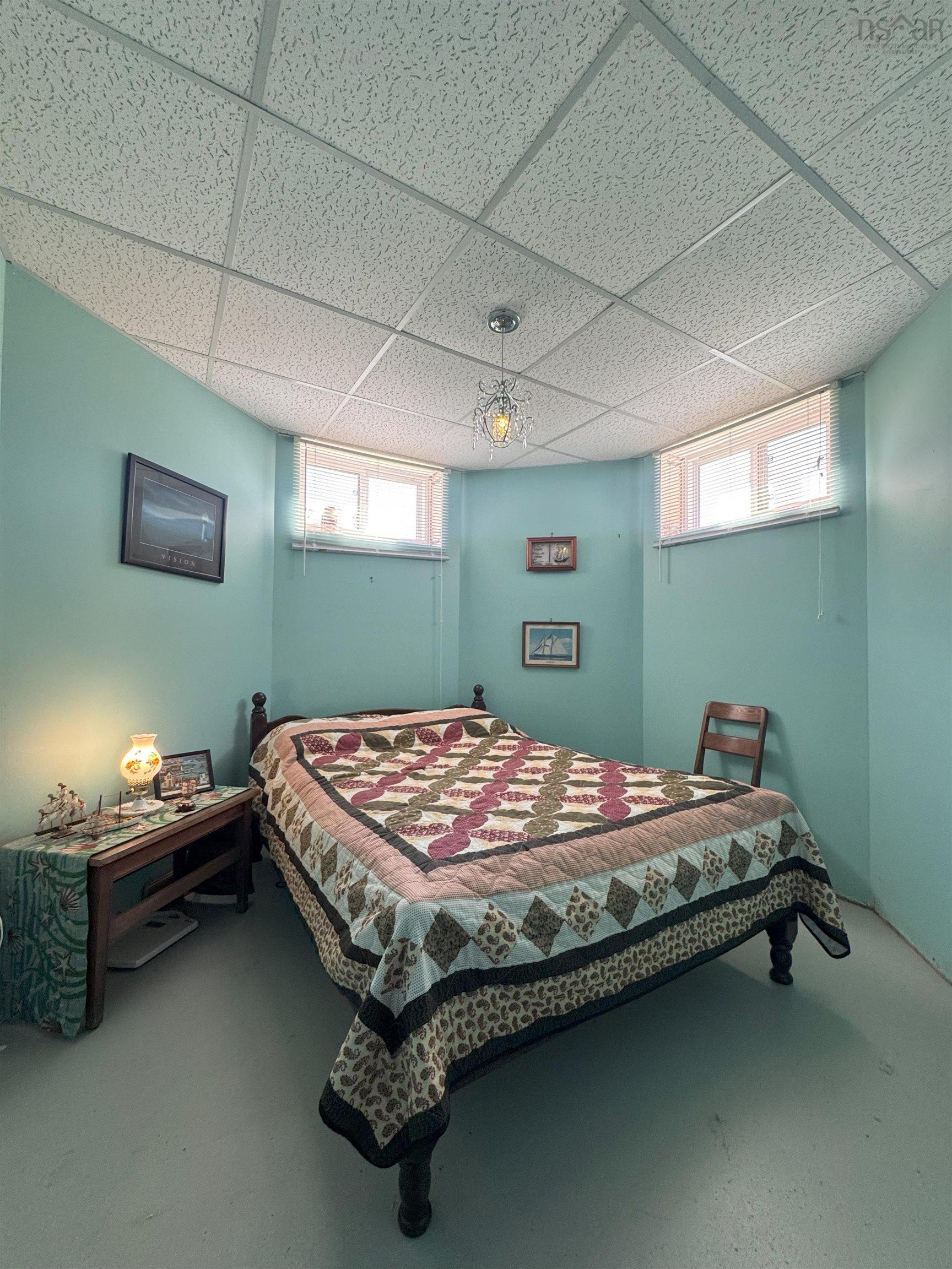 $489,900.00: 615 New Road, Melville