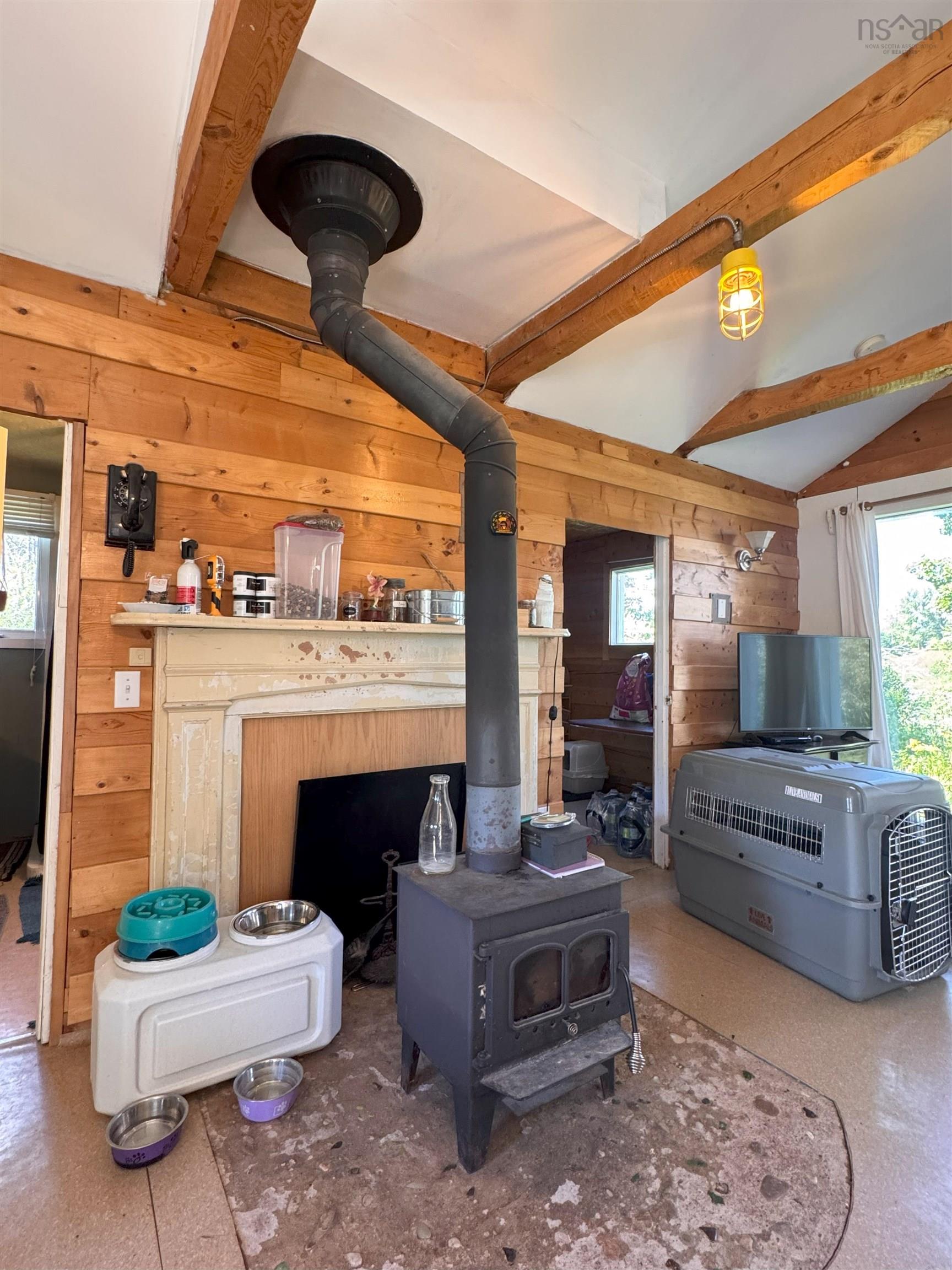 $489,900.00: 615 New Road, Melville