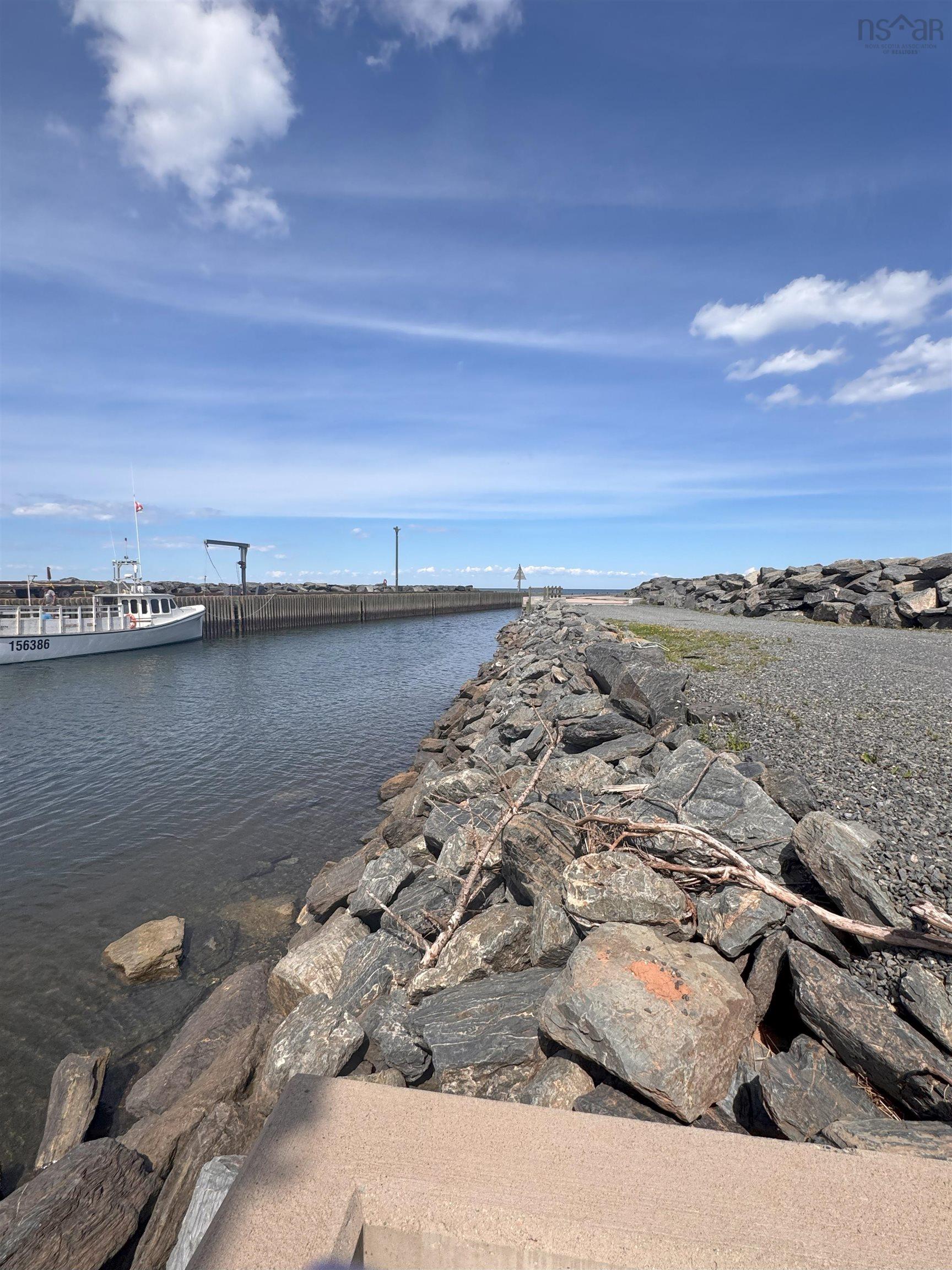 $489,900.00: 615 New Road, Melville