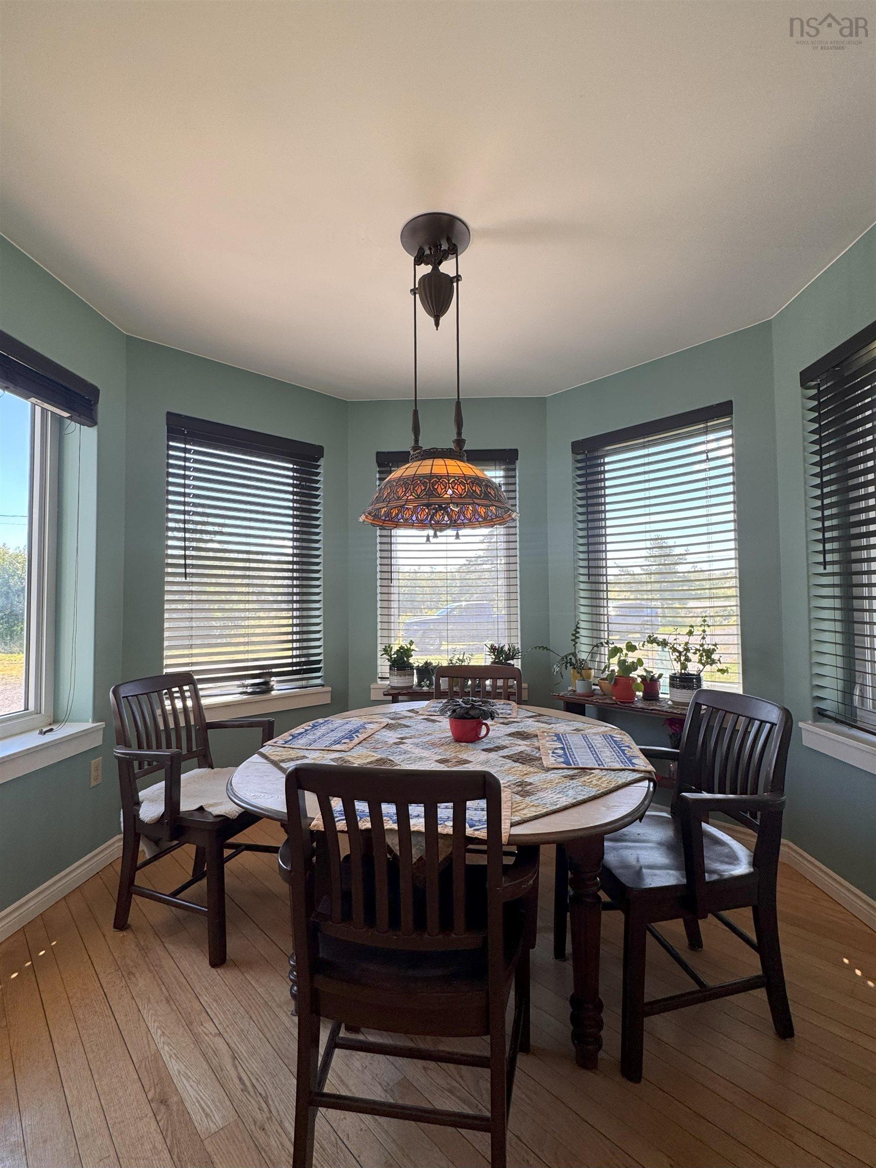 $489,900.00: 615 New Road, Melville