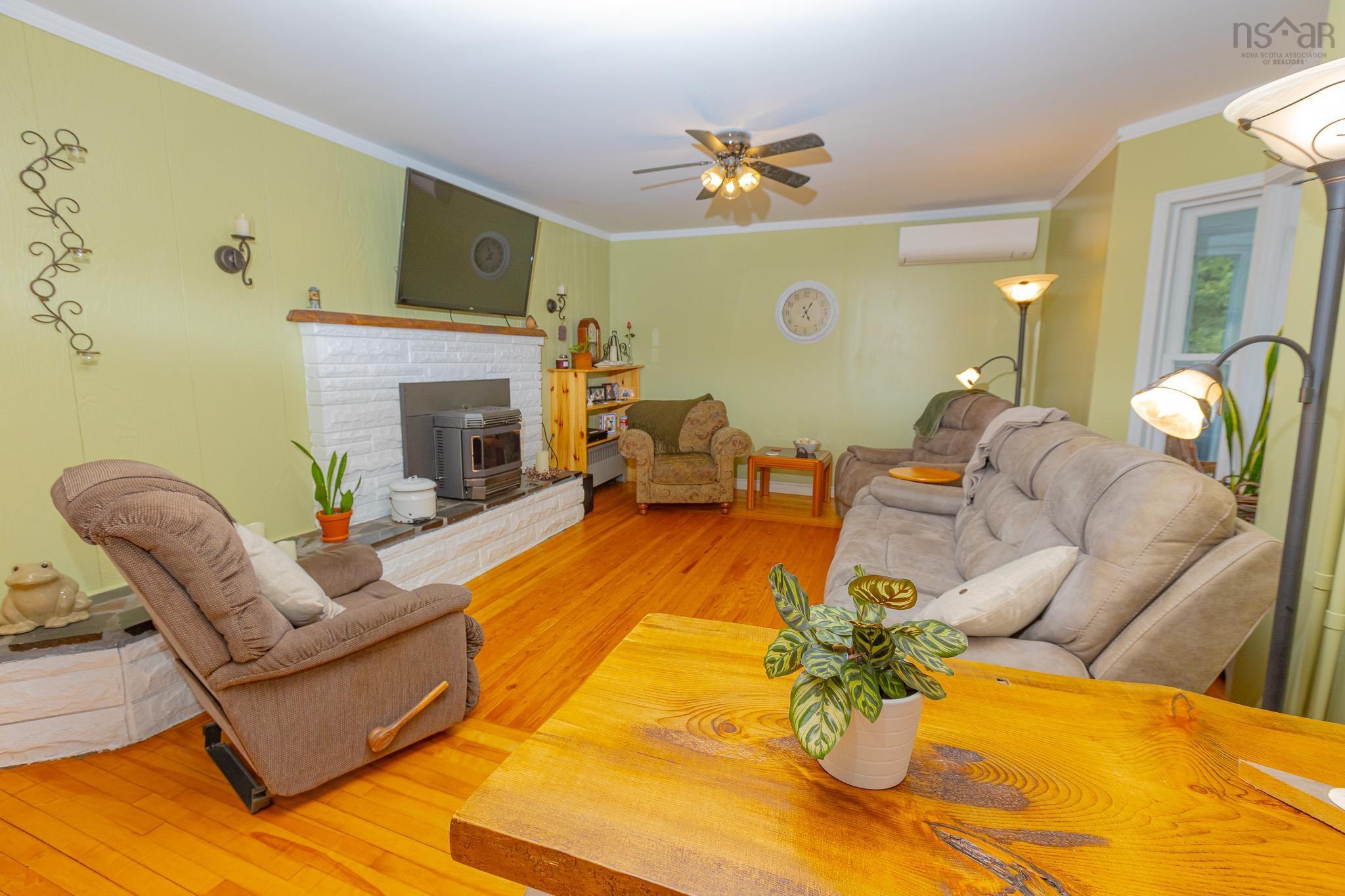 $589,000.00: 327 Brighton Road, Lockeport