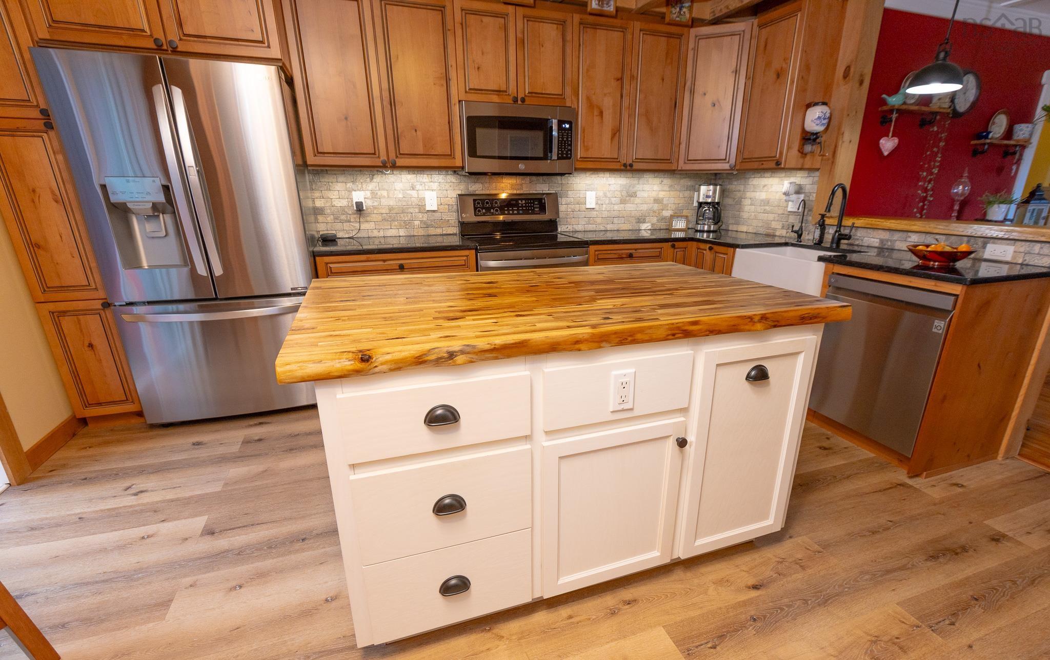 $589,000.00: 327 Brighton Road, Lockeport