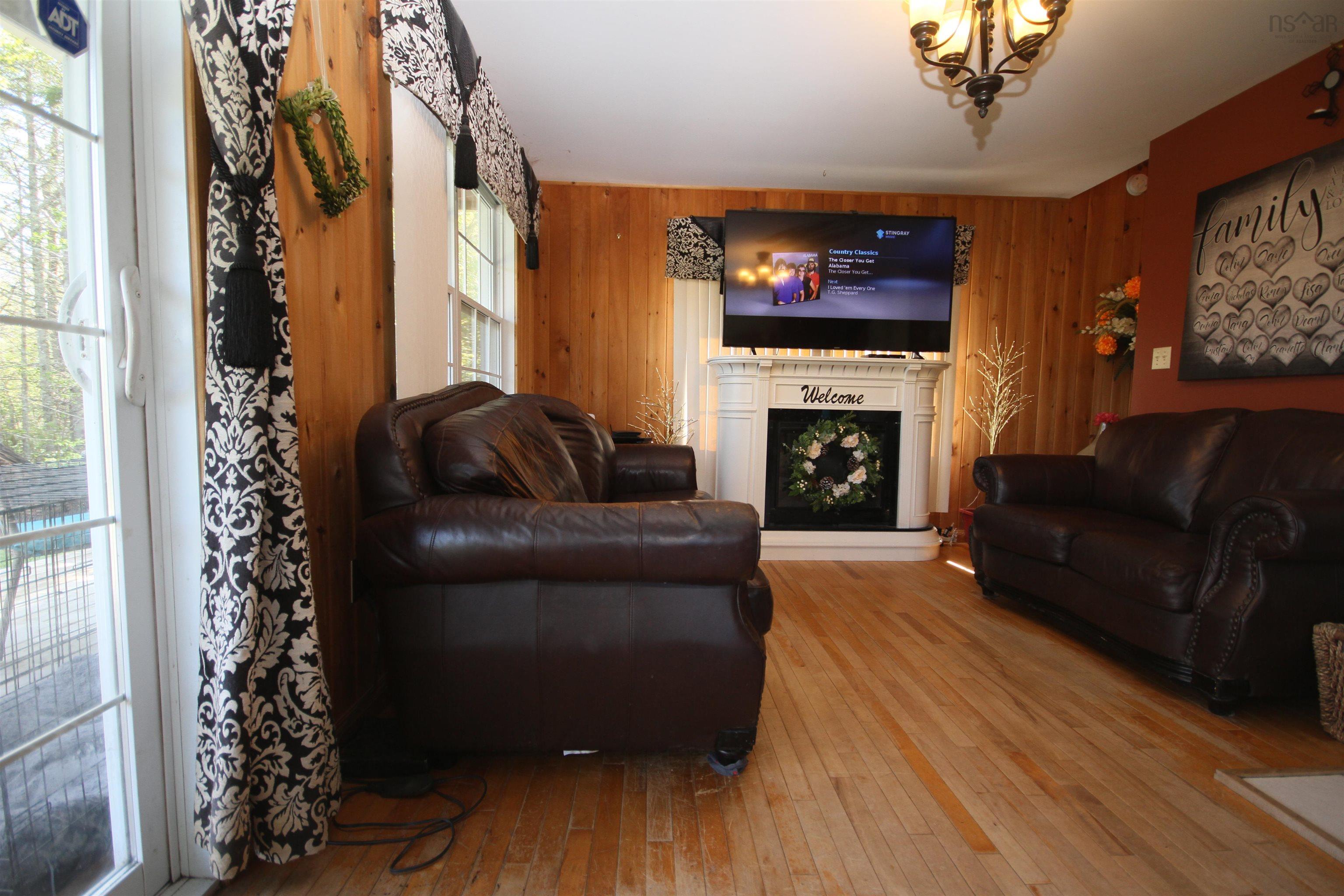 $439,000.00: 77 Lower River Road, Cleveland