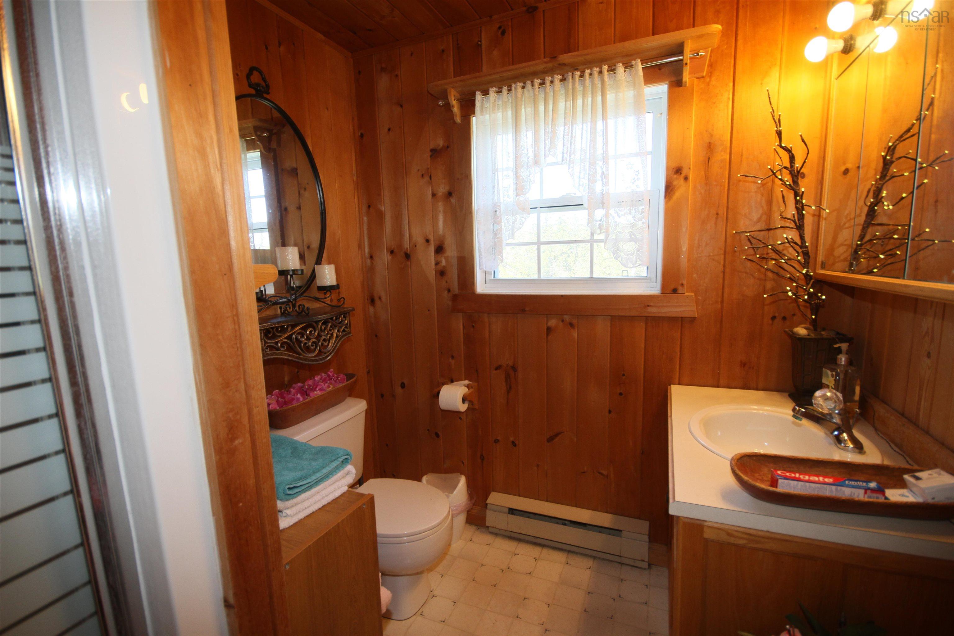 $439,000.00: 77 Lower River Road, Cleveland