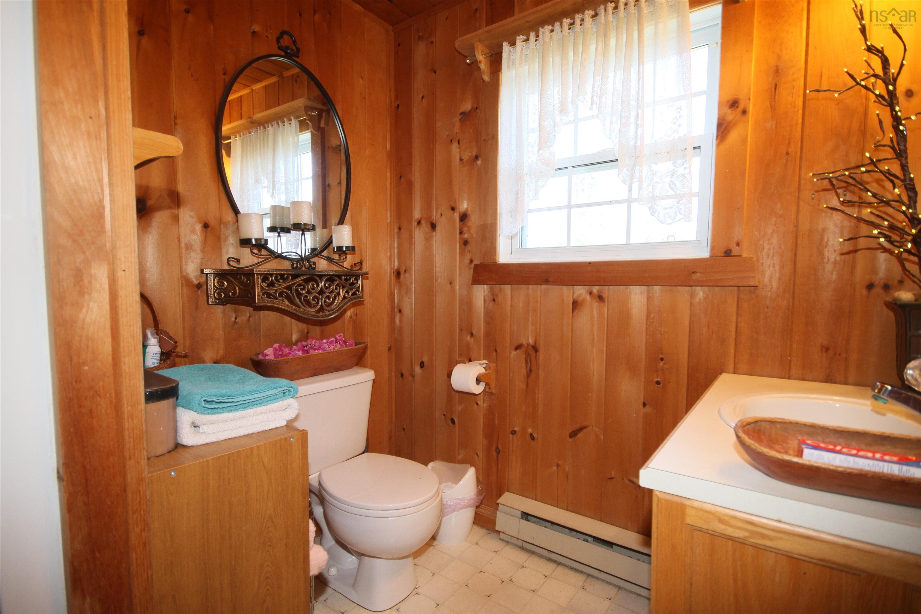 $439,000.00: 77 Lower River Road, Cleveland