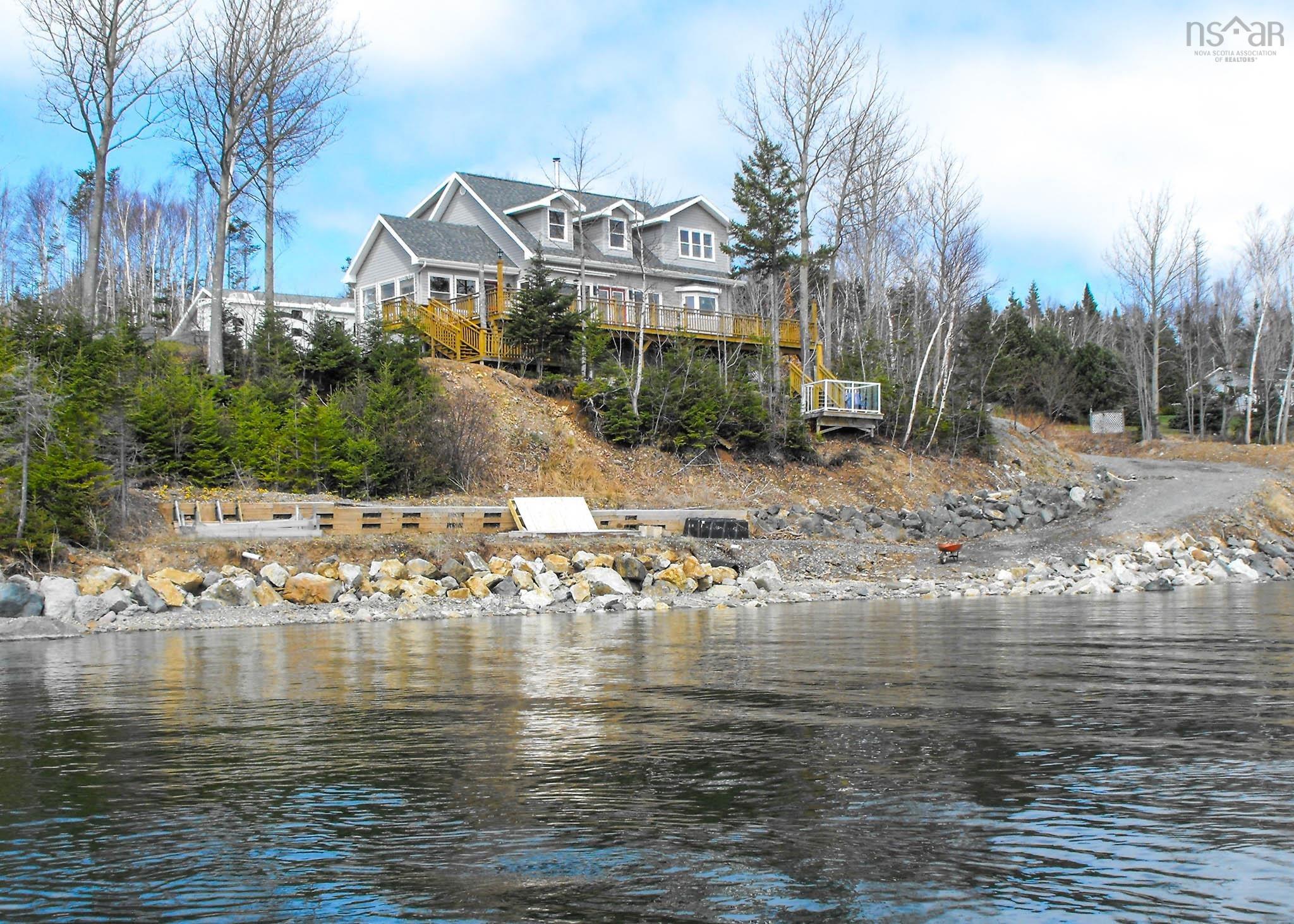 $672,500.00: 5067 Kempt Head Road, Southside Boularderie