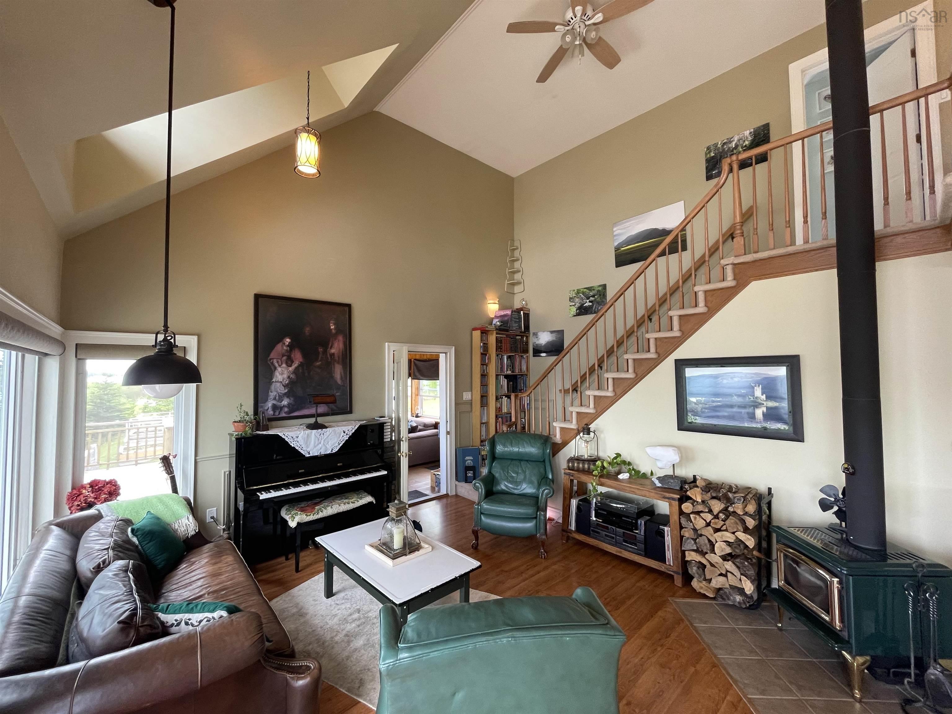 $672,500.00: 5067 Kempt Head Road, Southside Boularderie