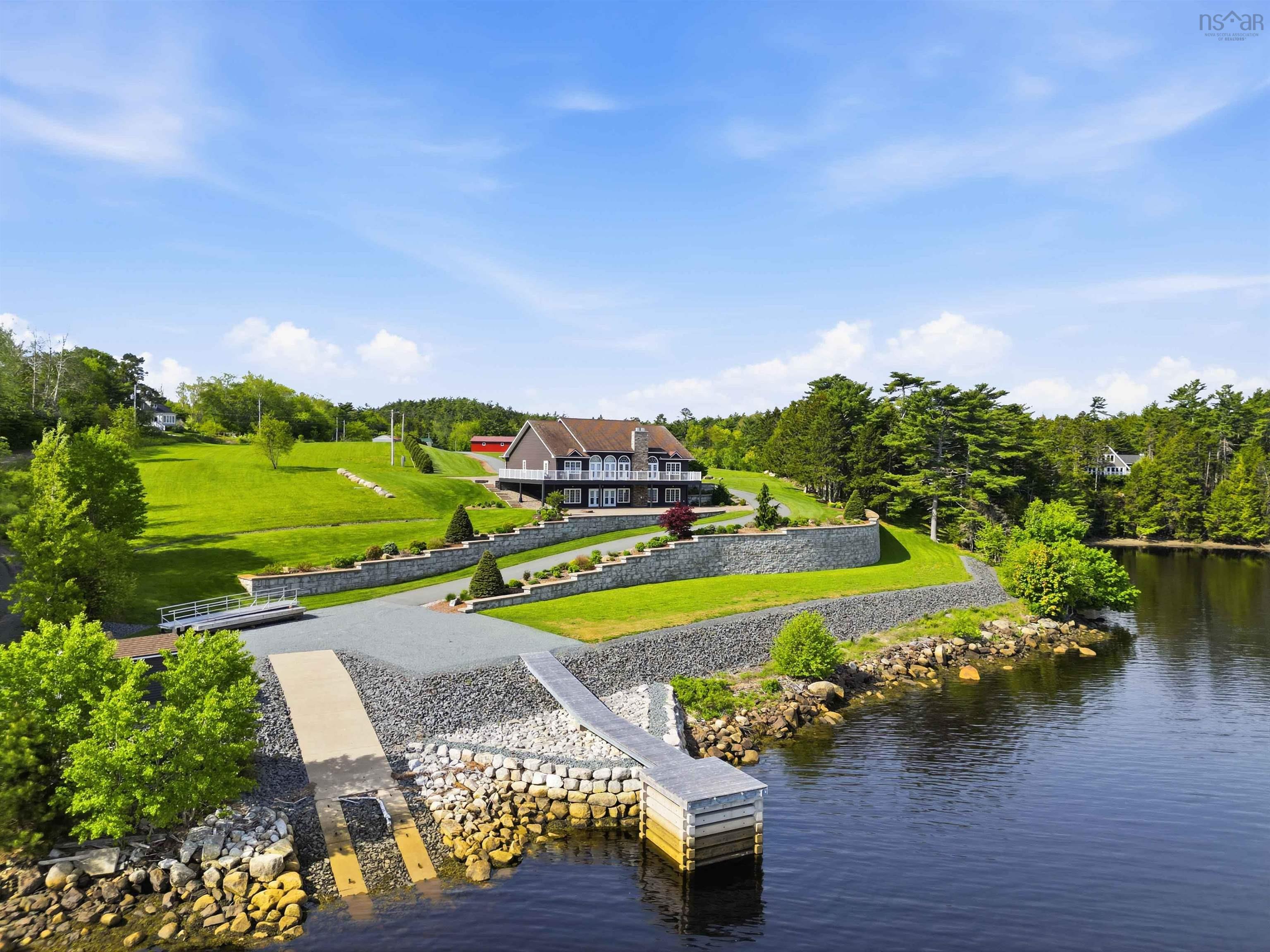 $2,199,000.00: 2539 Highway 331, West Lahave