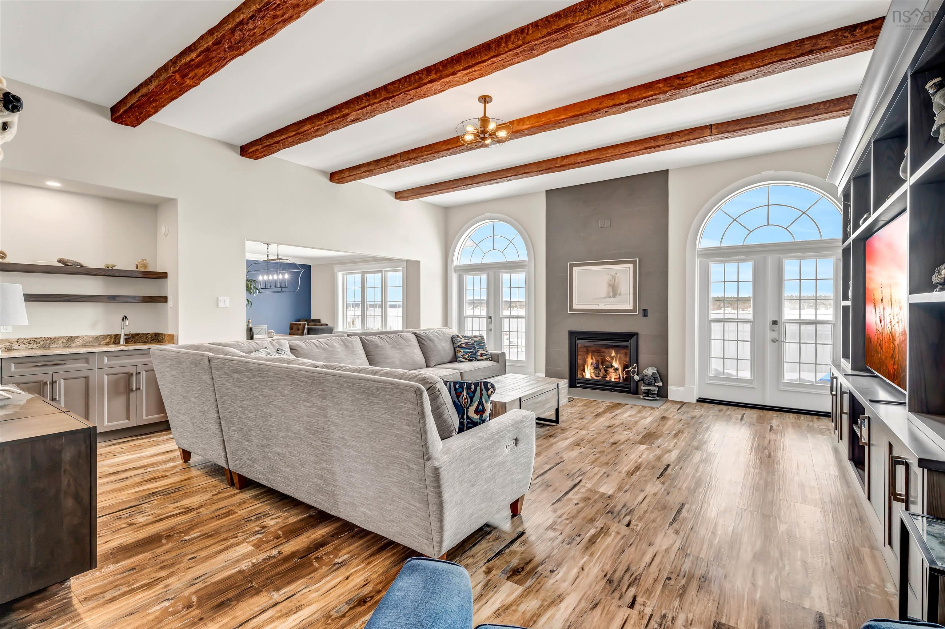 $2,199,000.00: 2539 Highway 331, West Lahave