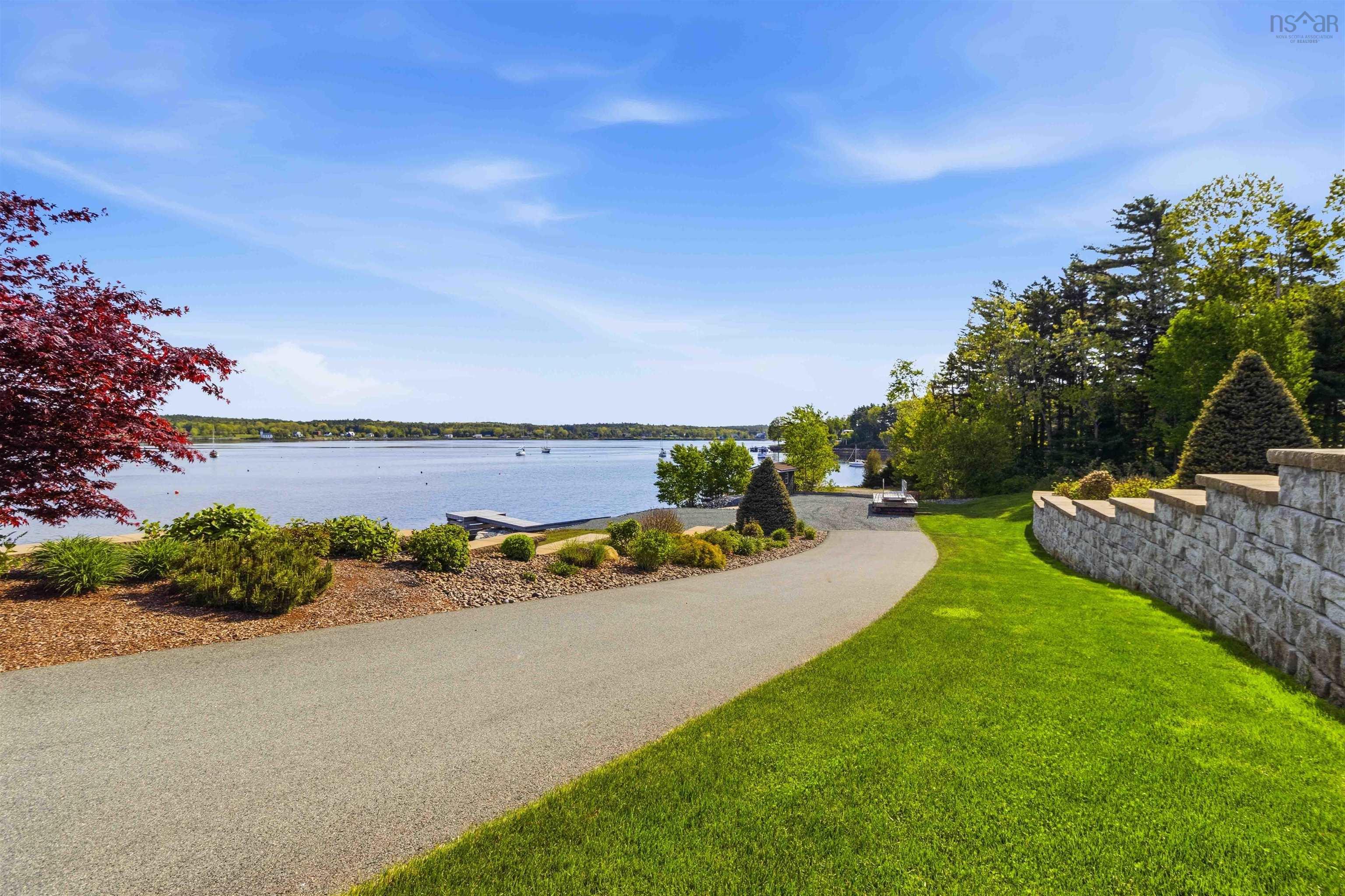 $2,199,000.00: 2539 Highway 331, West Lahave
