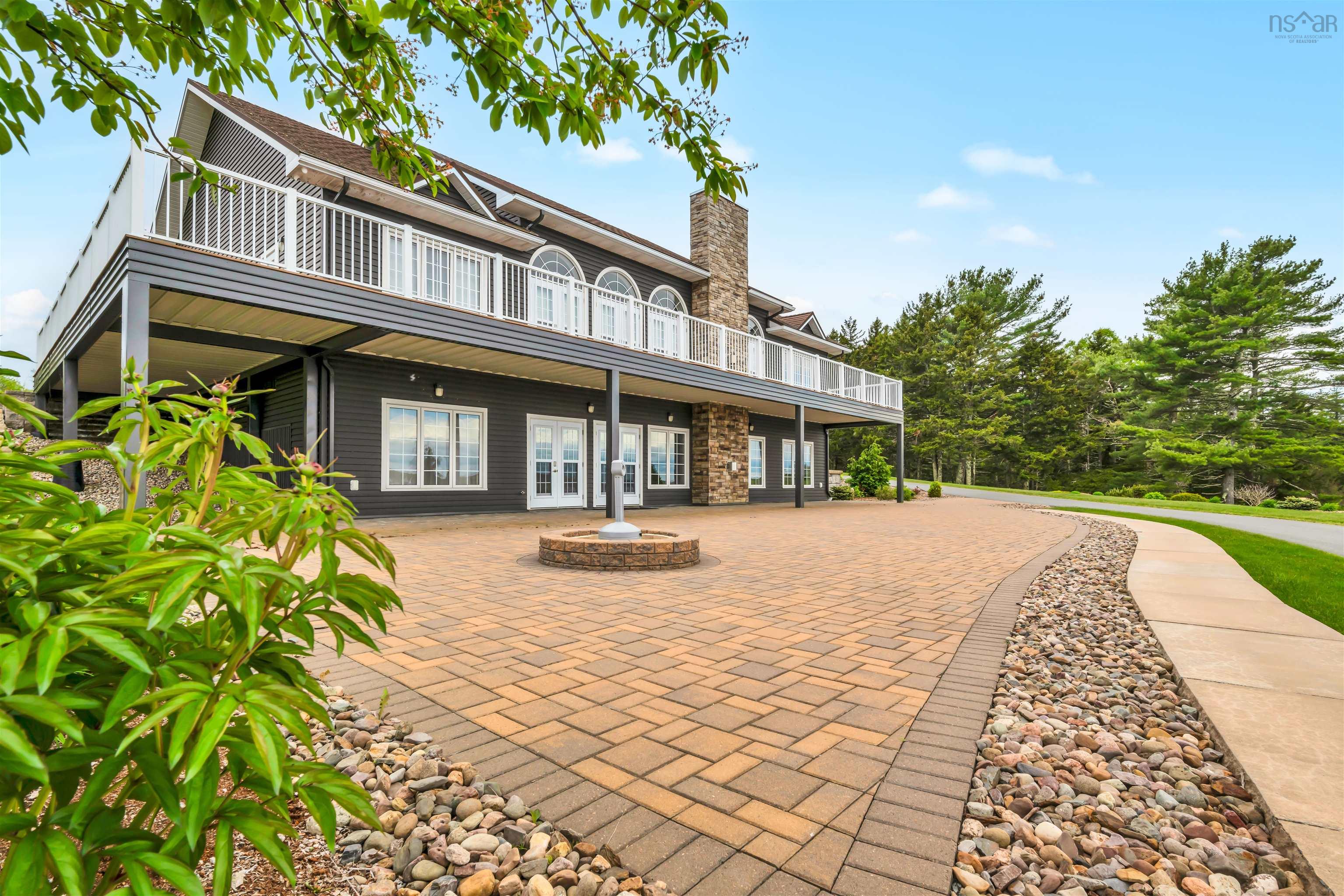 $2,199,000.00: 2539 Highway 331, West Lahave