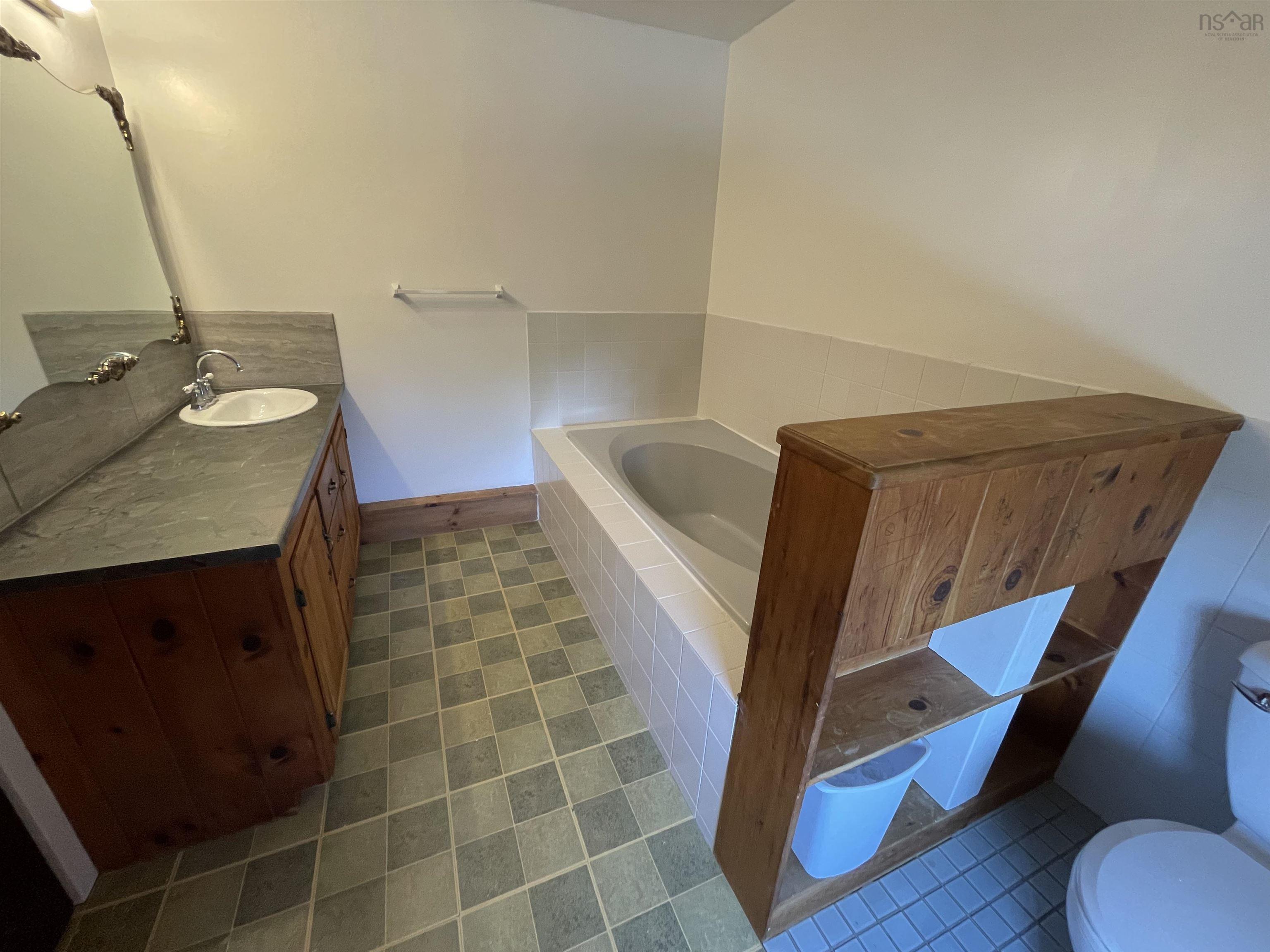 $450,000.00: 1017 Feeners Corner Road, Upper Northfield