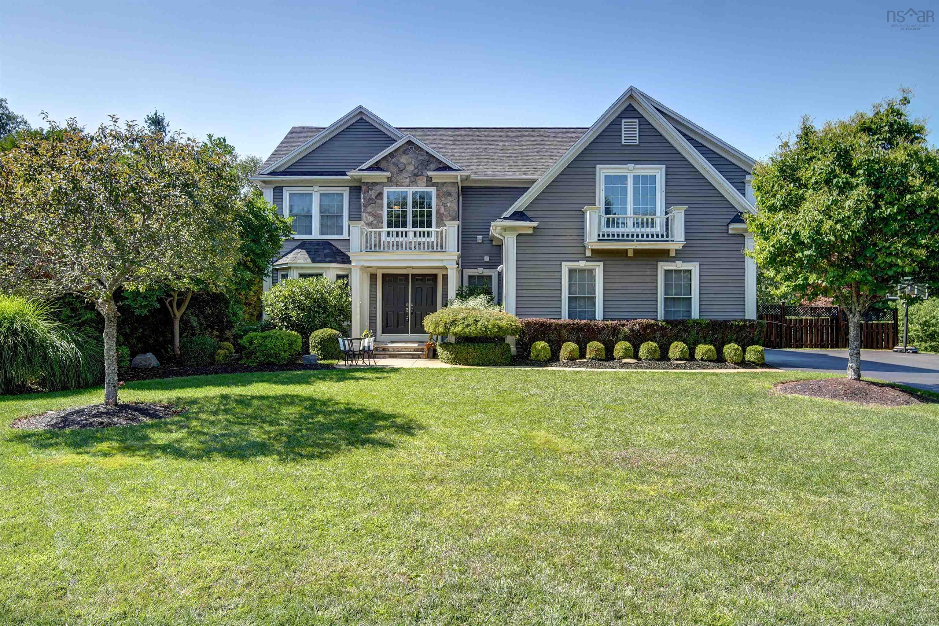 35 Acadia Drive, Kentville, NS (MLS® 202522459) | Kentville Real Estate | RE/MAX Halifax