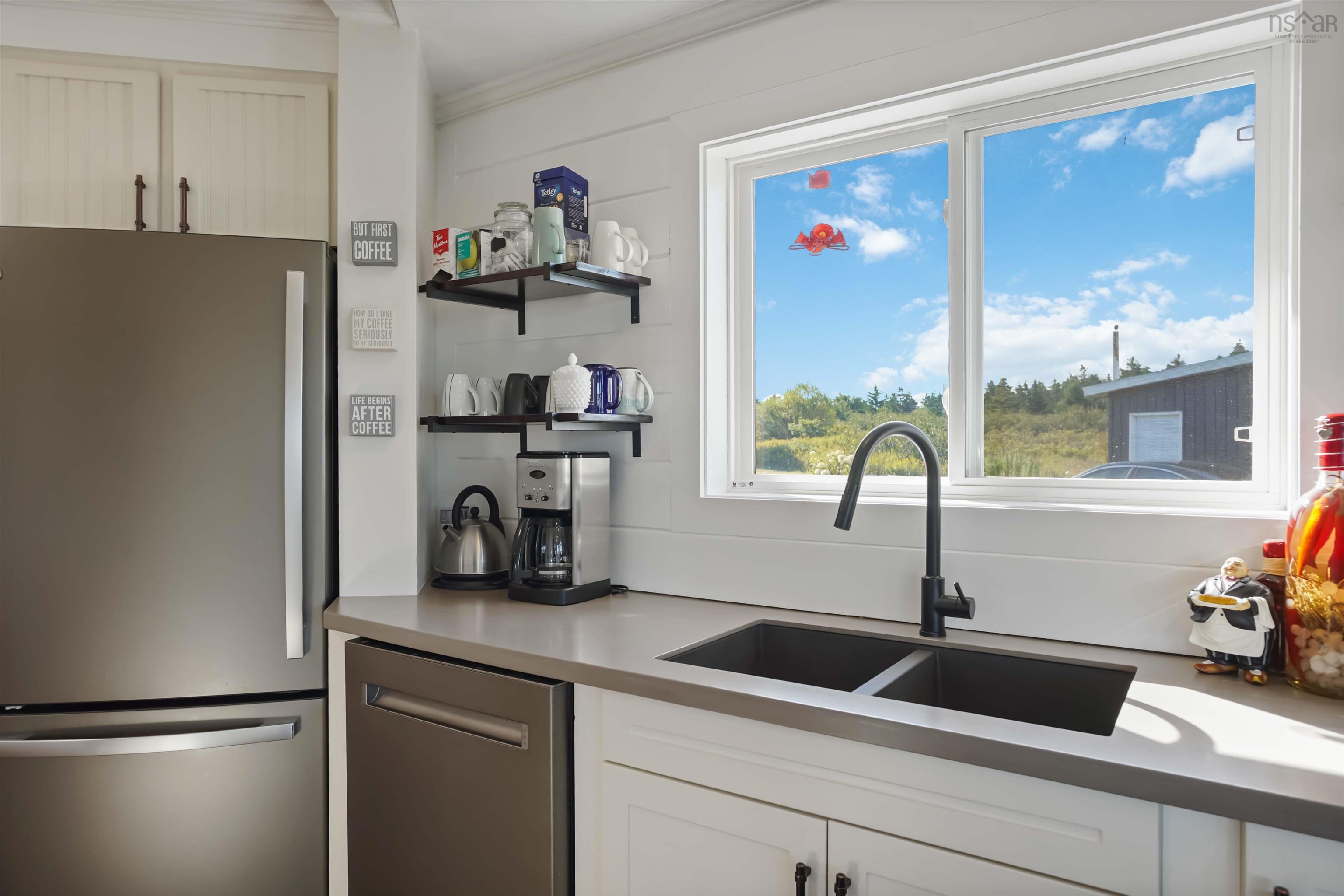 $399,900.00: 427 Overcove Road, Freeport