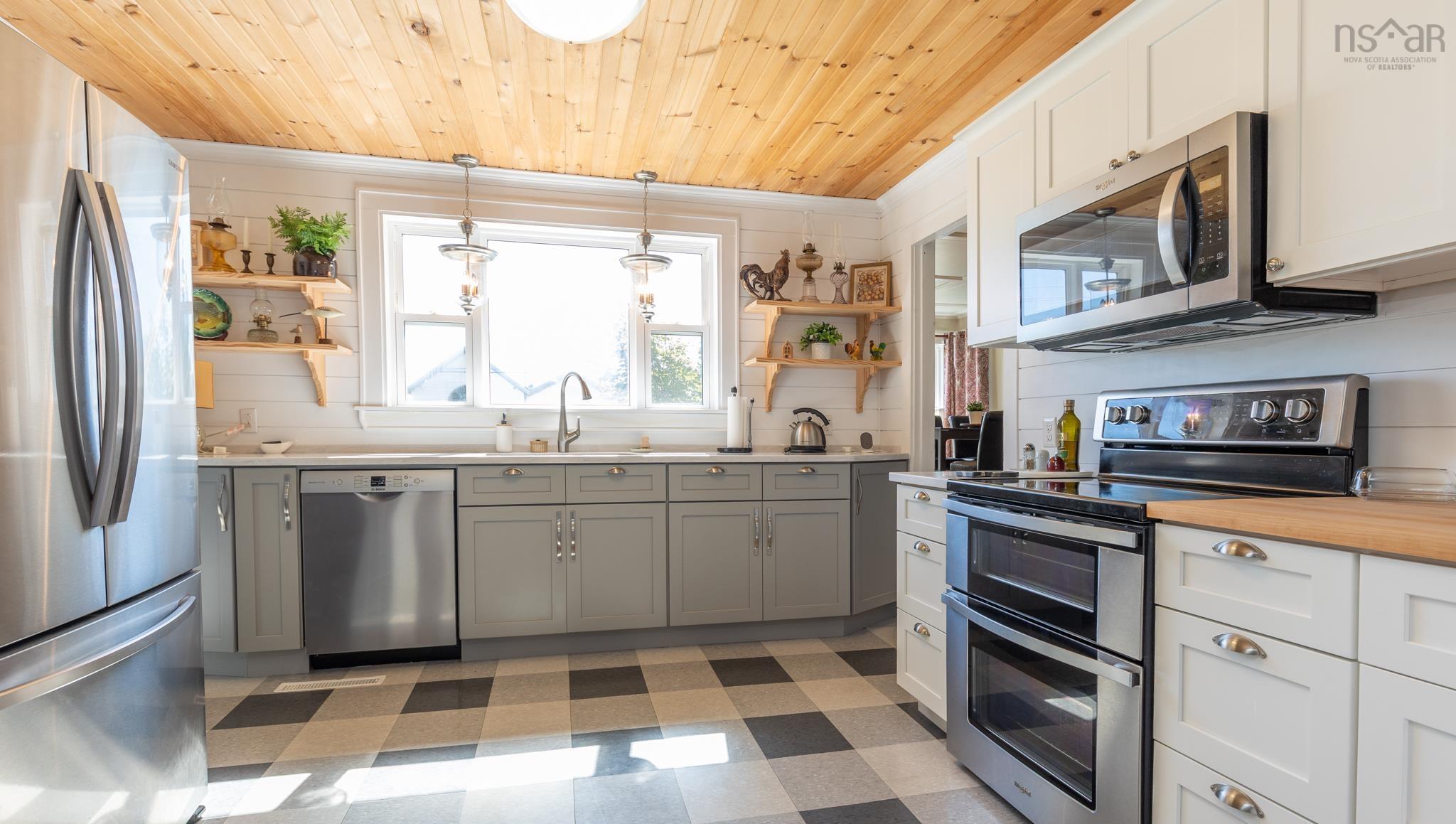 $334,900.00: 53 William Street, Yarmouth