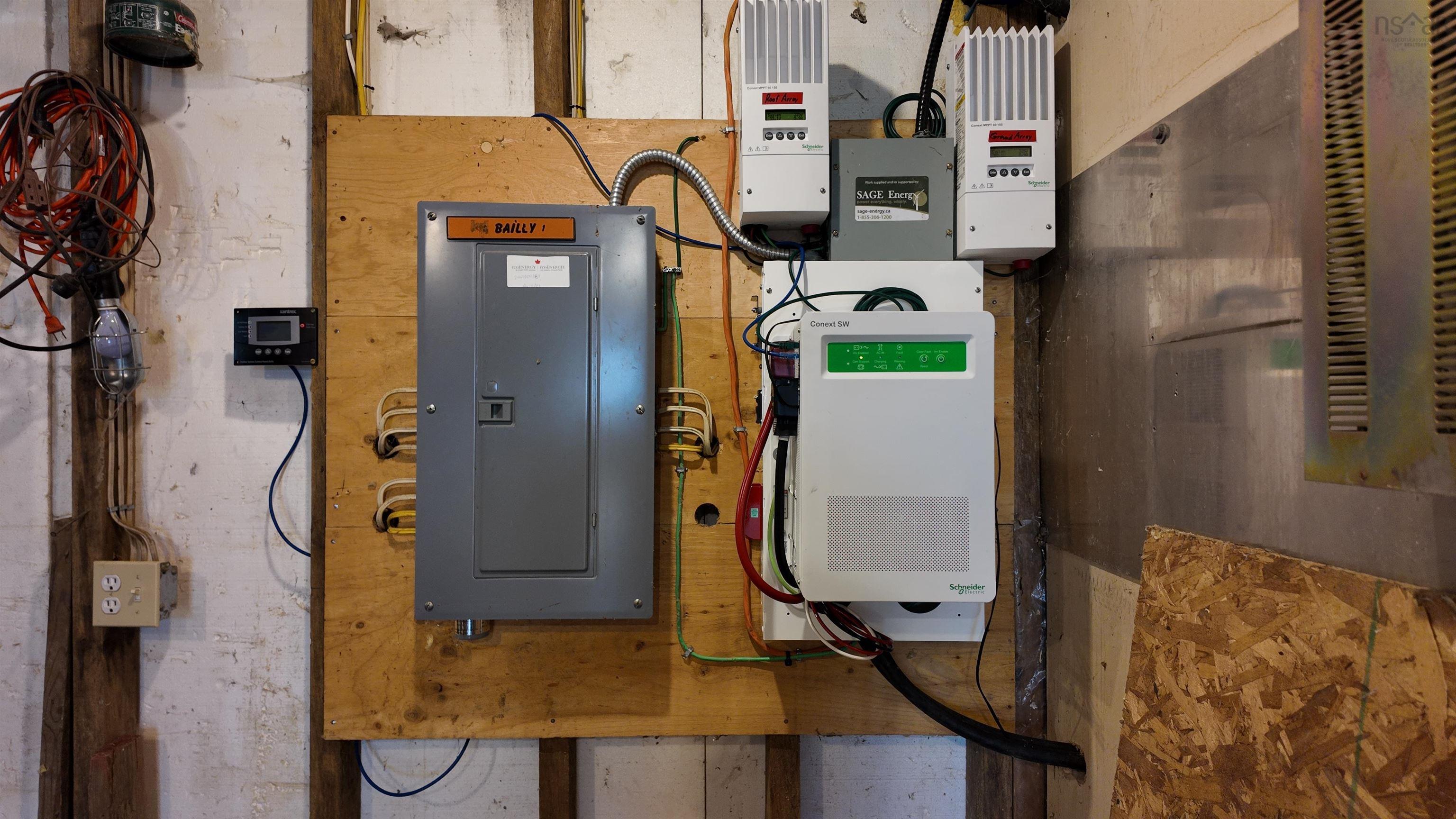 $229,900.00: 588 Sunset Drive, Lansdowne