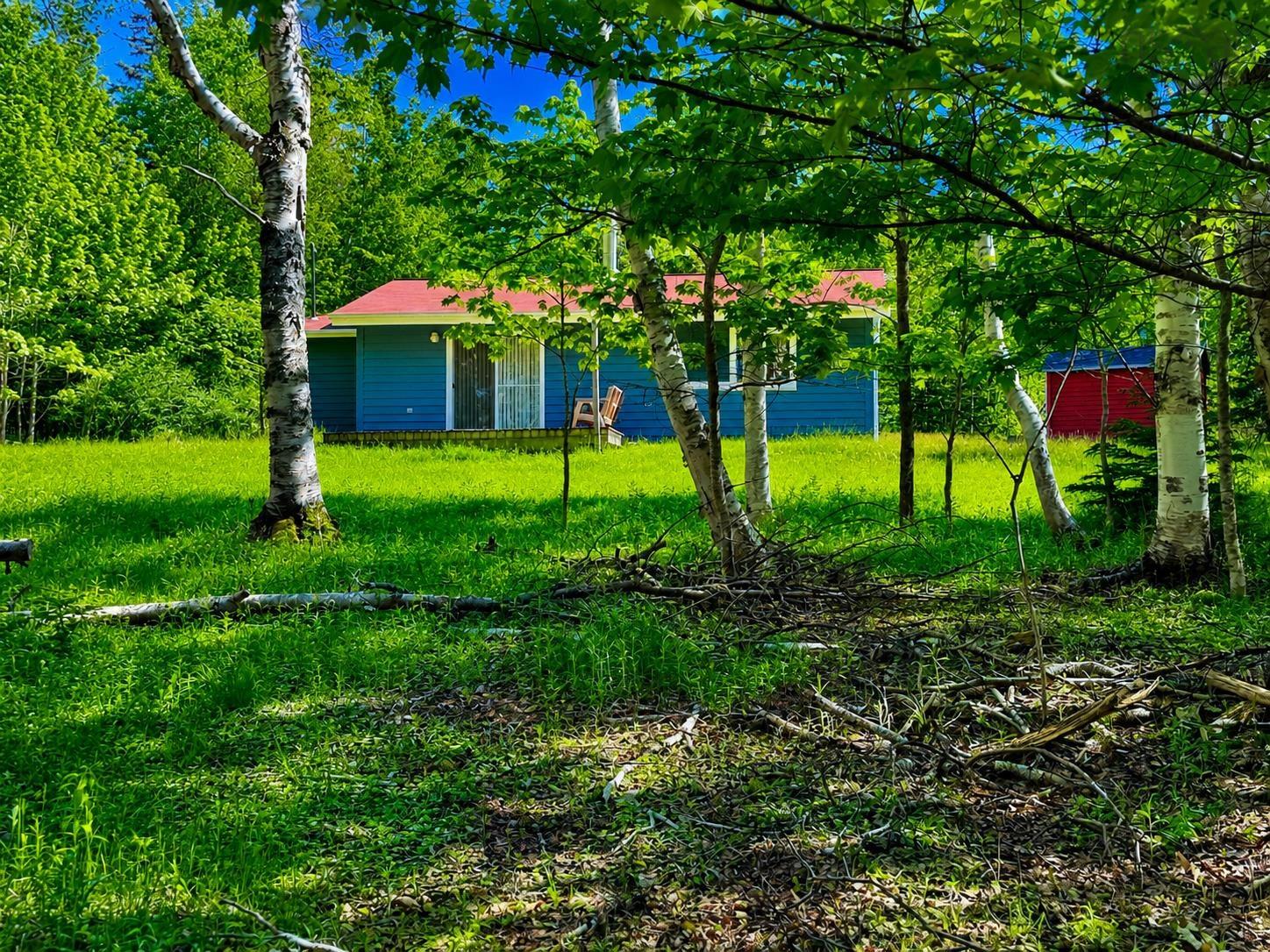$329,000.00: 5735 West Bay Rd, Roberta