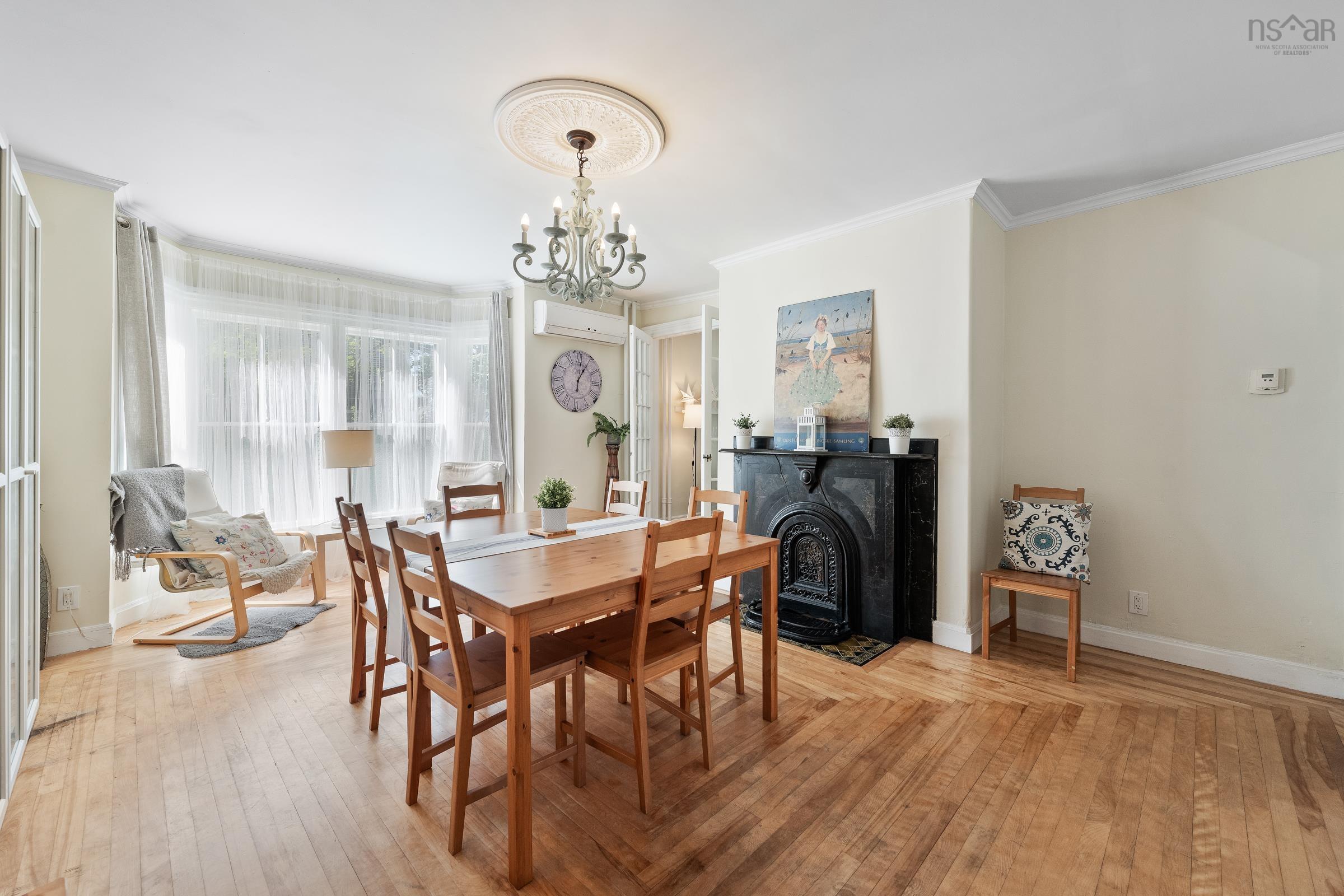 $384,900.00: 15 Brunswick Street, Yarmouth