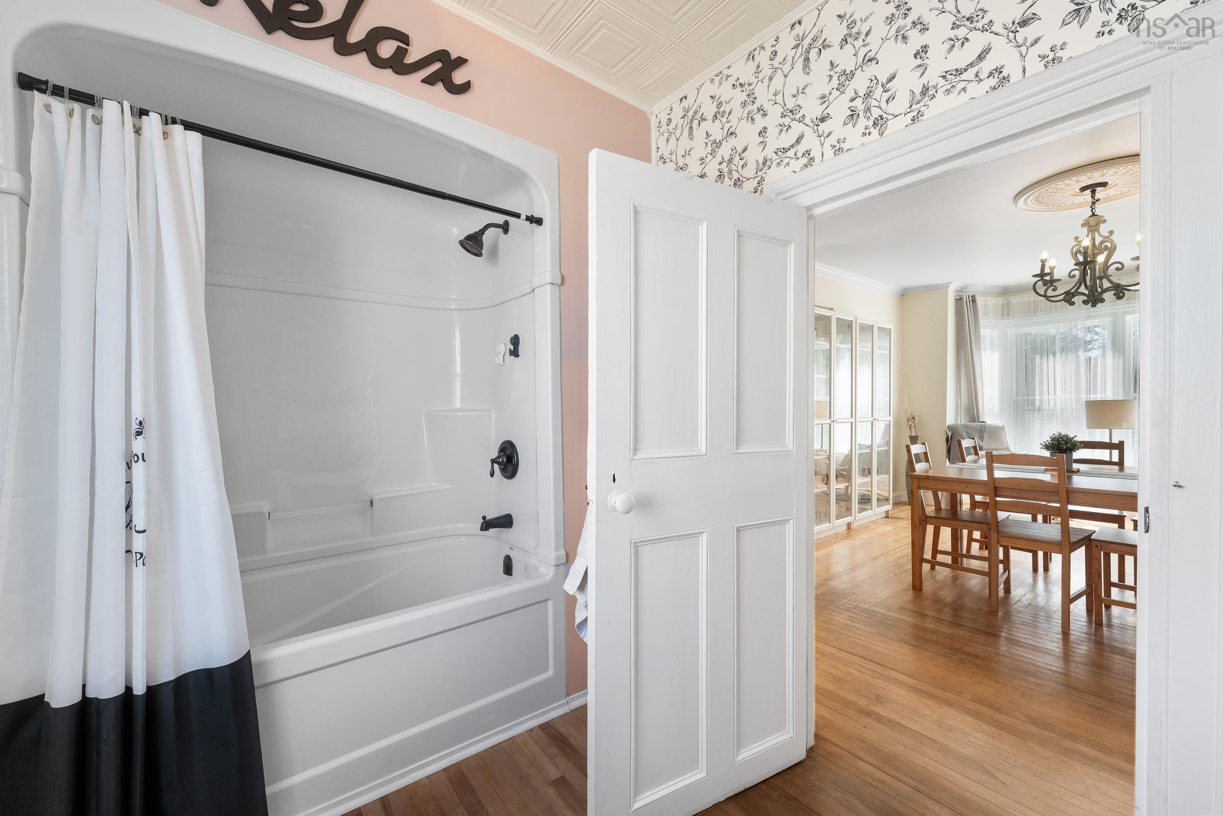 $384,900.00: 15 Brunswick Street, Yarmouth