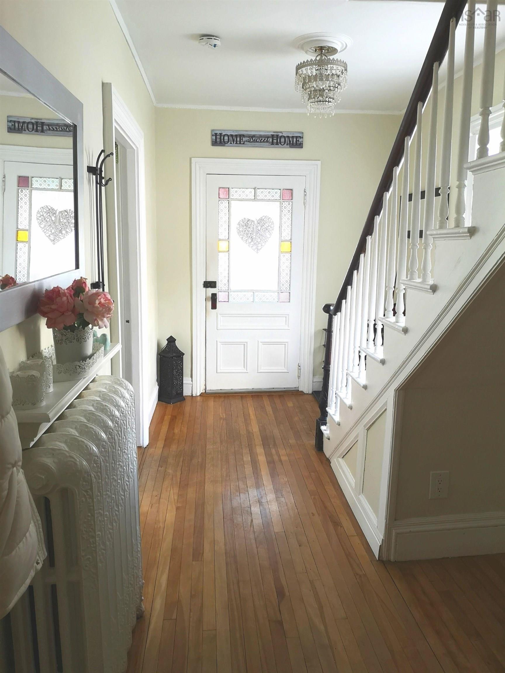 $384,900.00: 15 Brunswick Street, Yarmouth