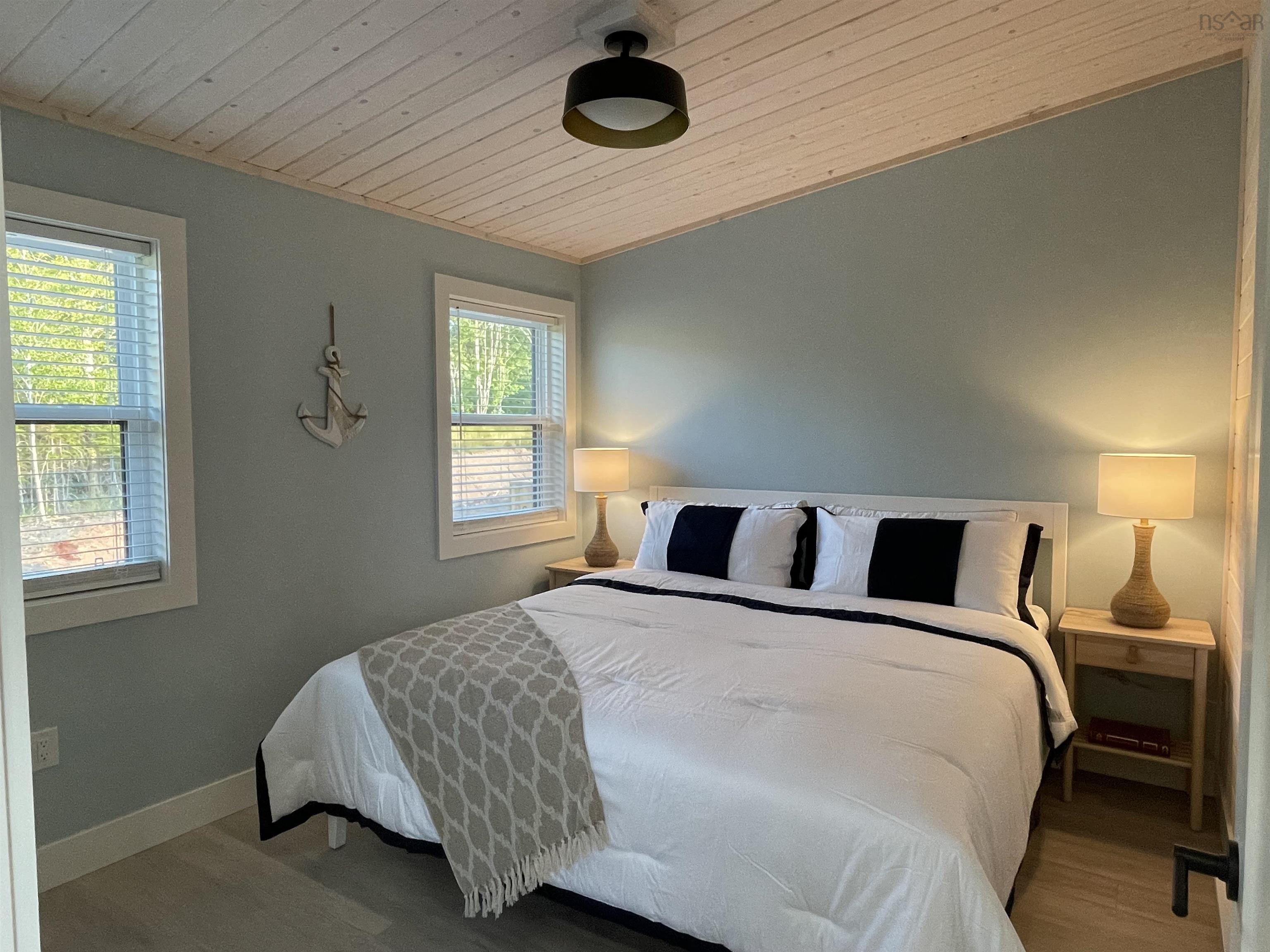 $644,000.00: 24 Dundee Villas Lane, Dundee