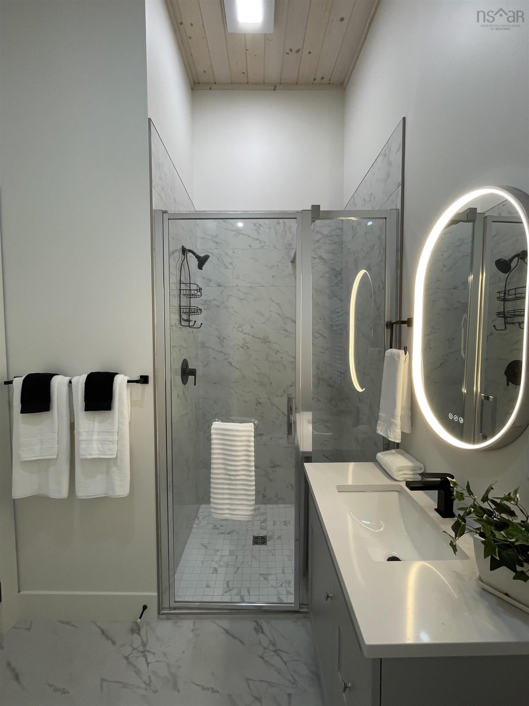 $644,000.00: 24 Dundee Villas Lane, Dundee