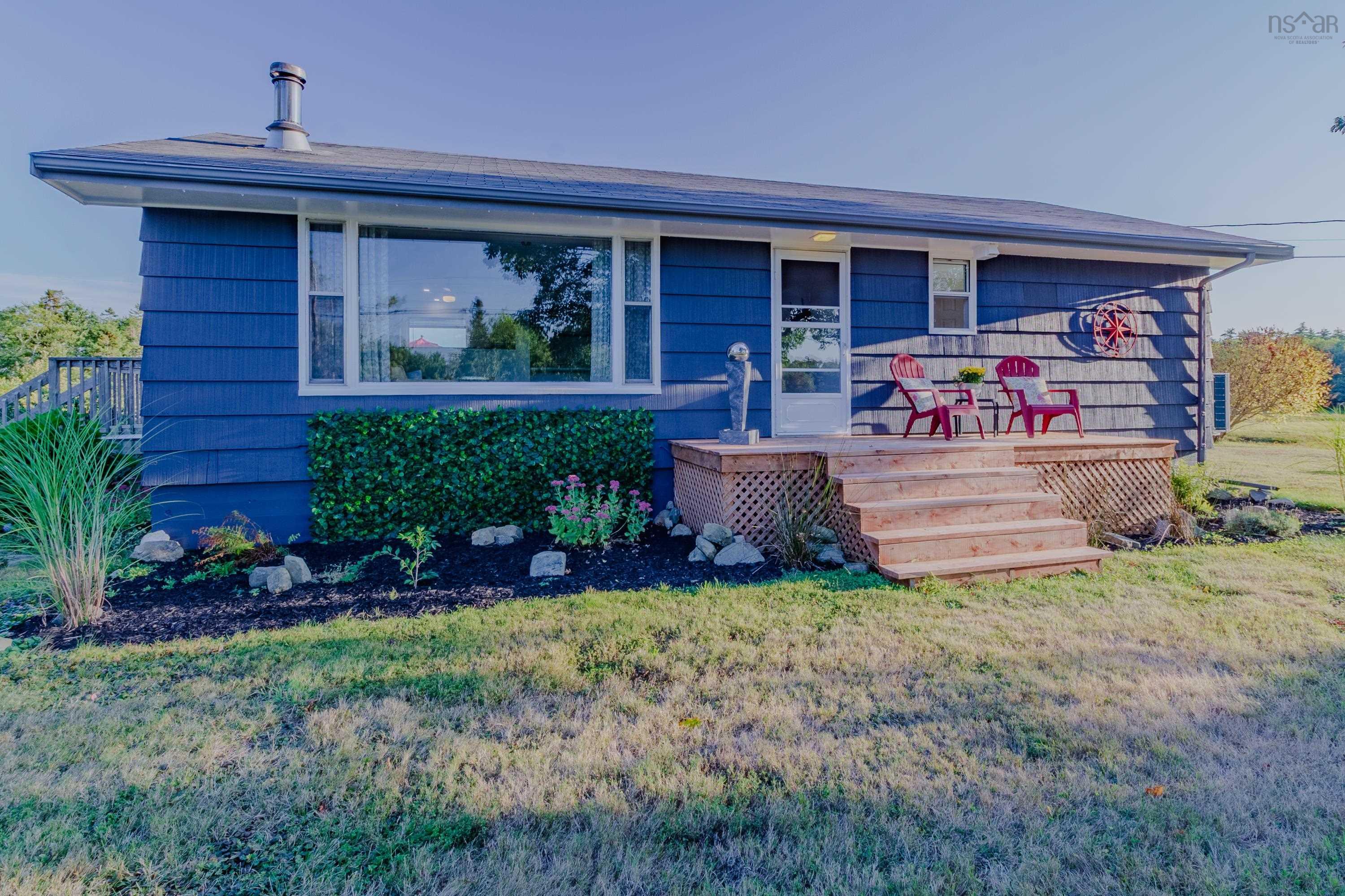 $379,900.00: 7192 Highway 308, Quinan