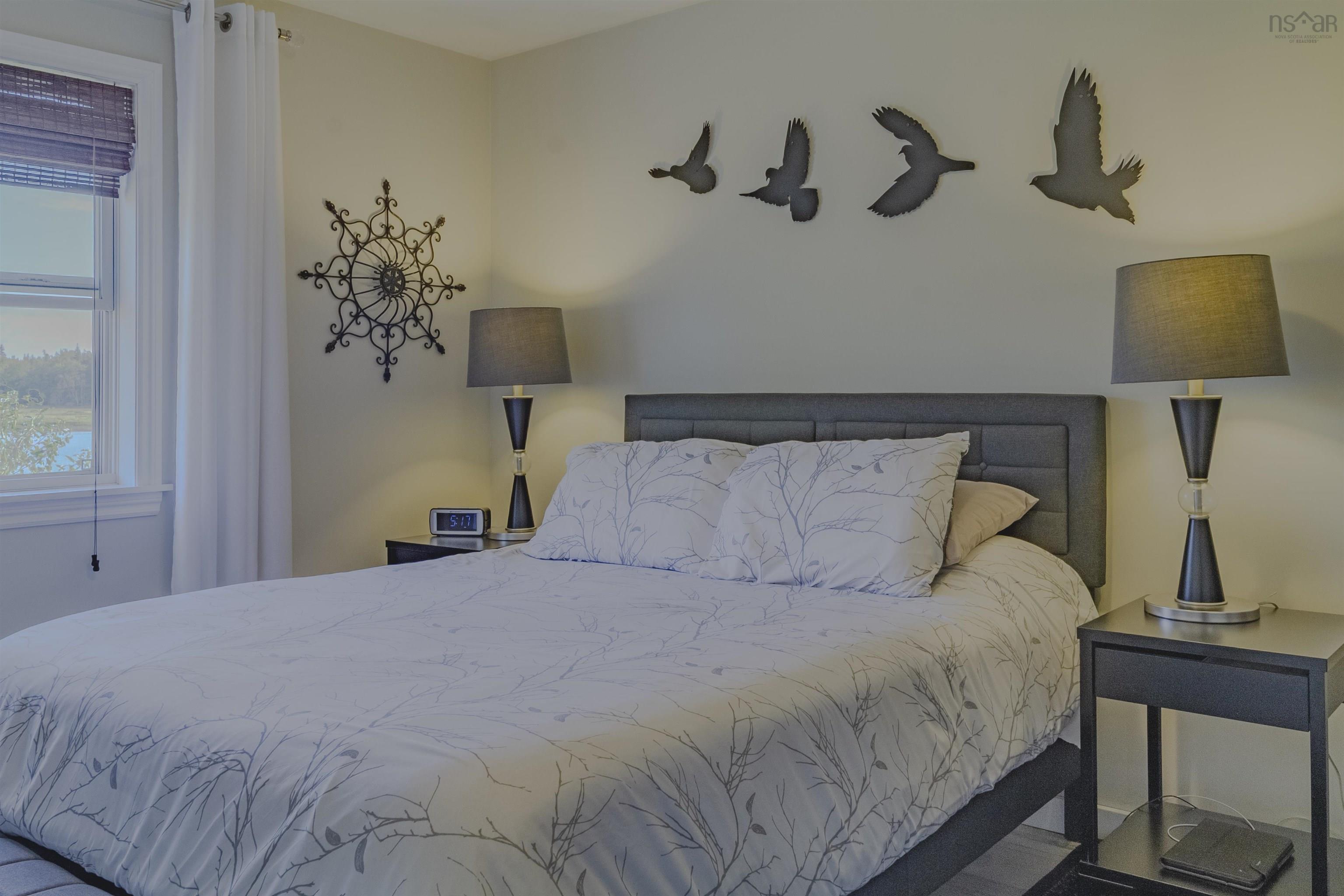 $379,900.00: 7192 Highway 308, Quinan