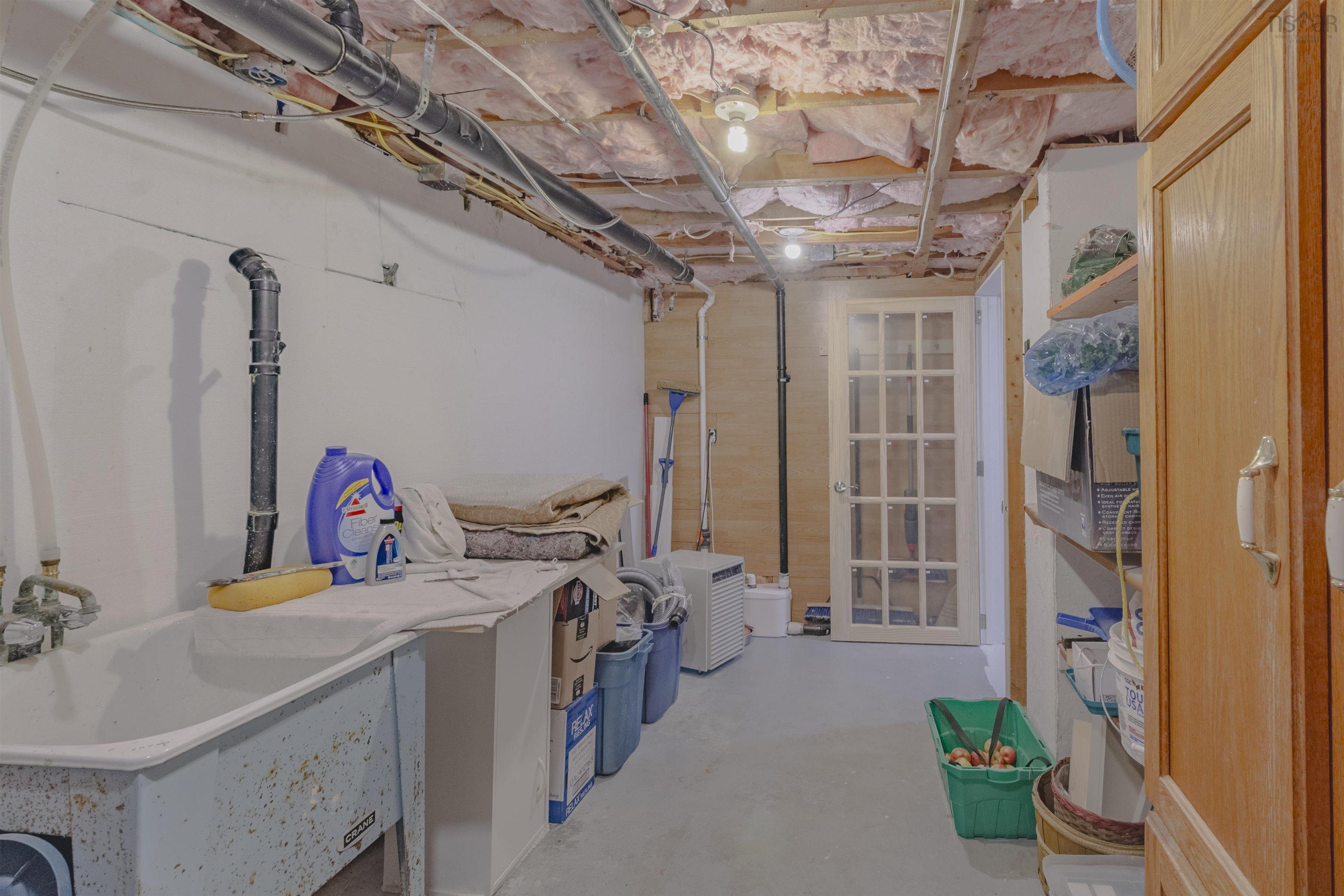 $379,900.00: 7192 Highway 308, Quinan