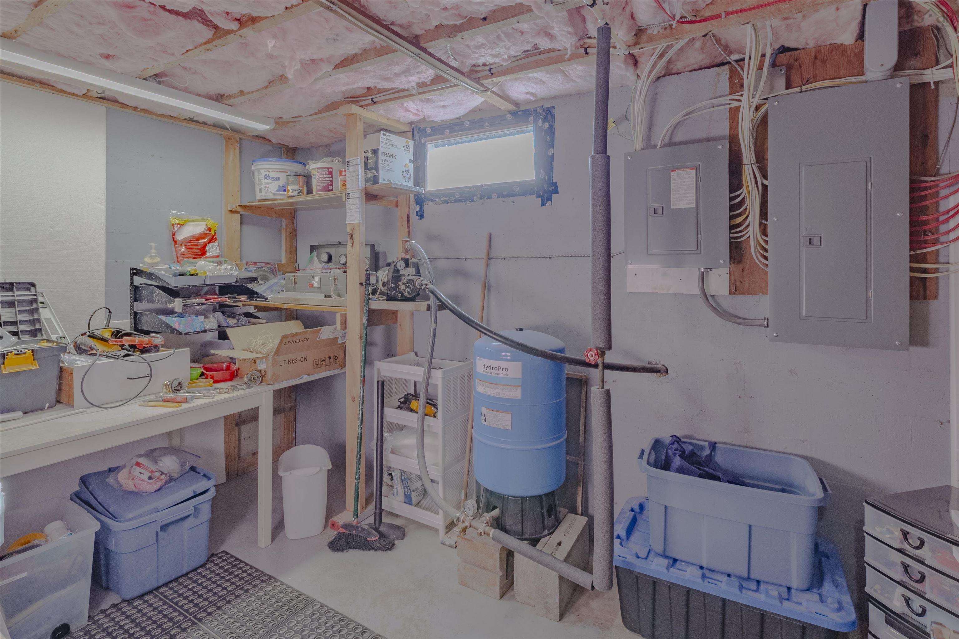 $379,900.00: 7192 Highway 308, Quinan