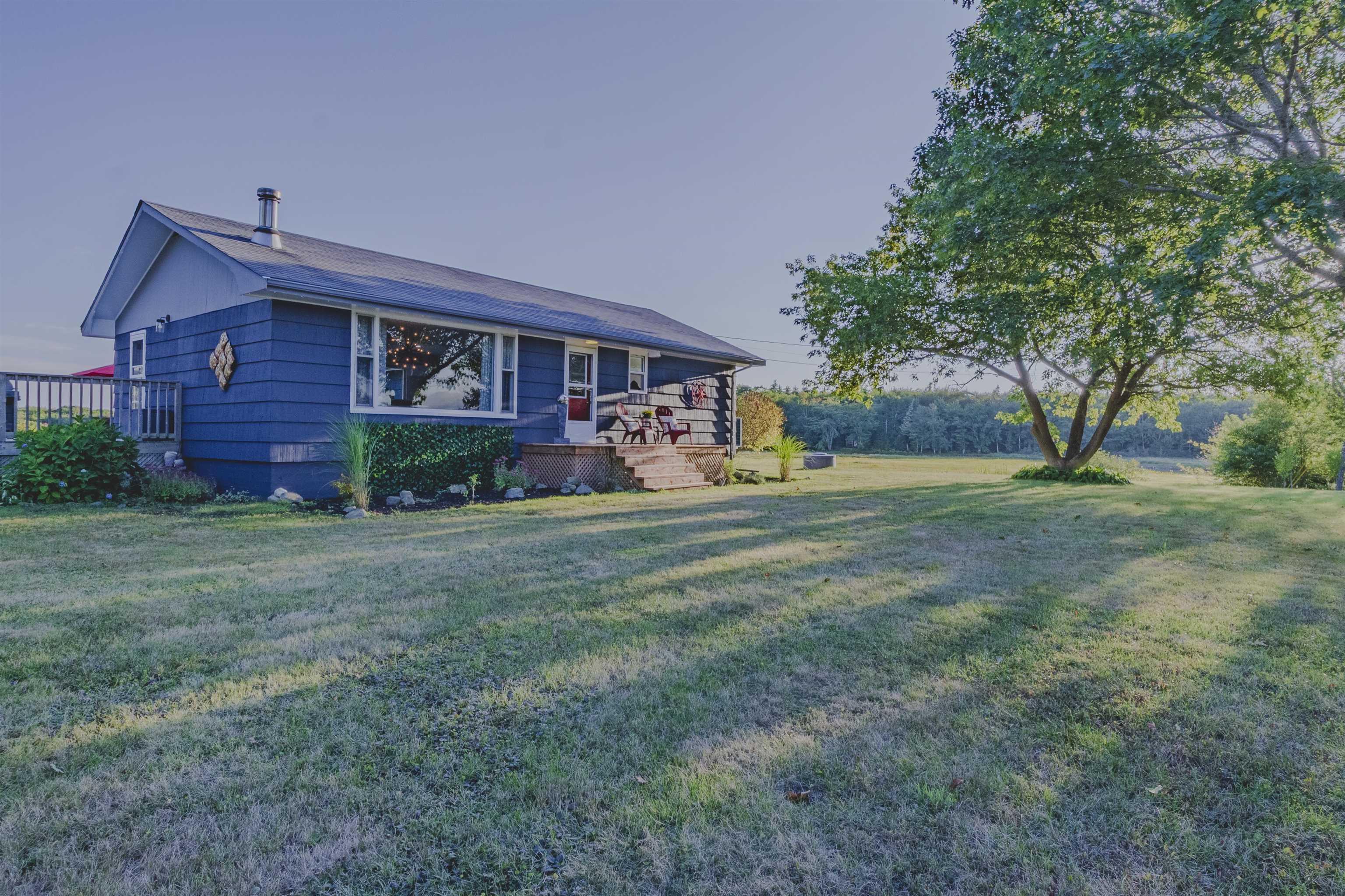 $379,900.00: 7192 Highway 308, Quinan