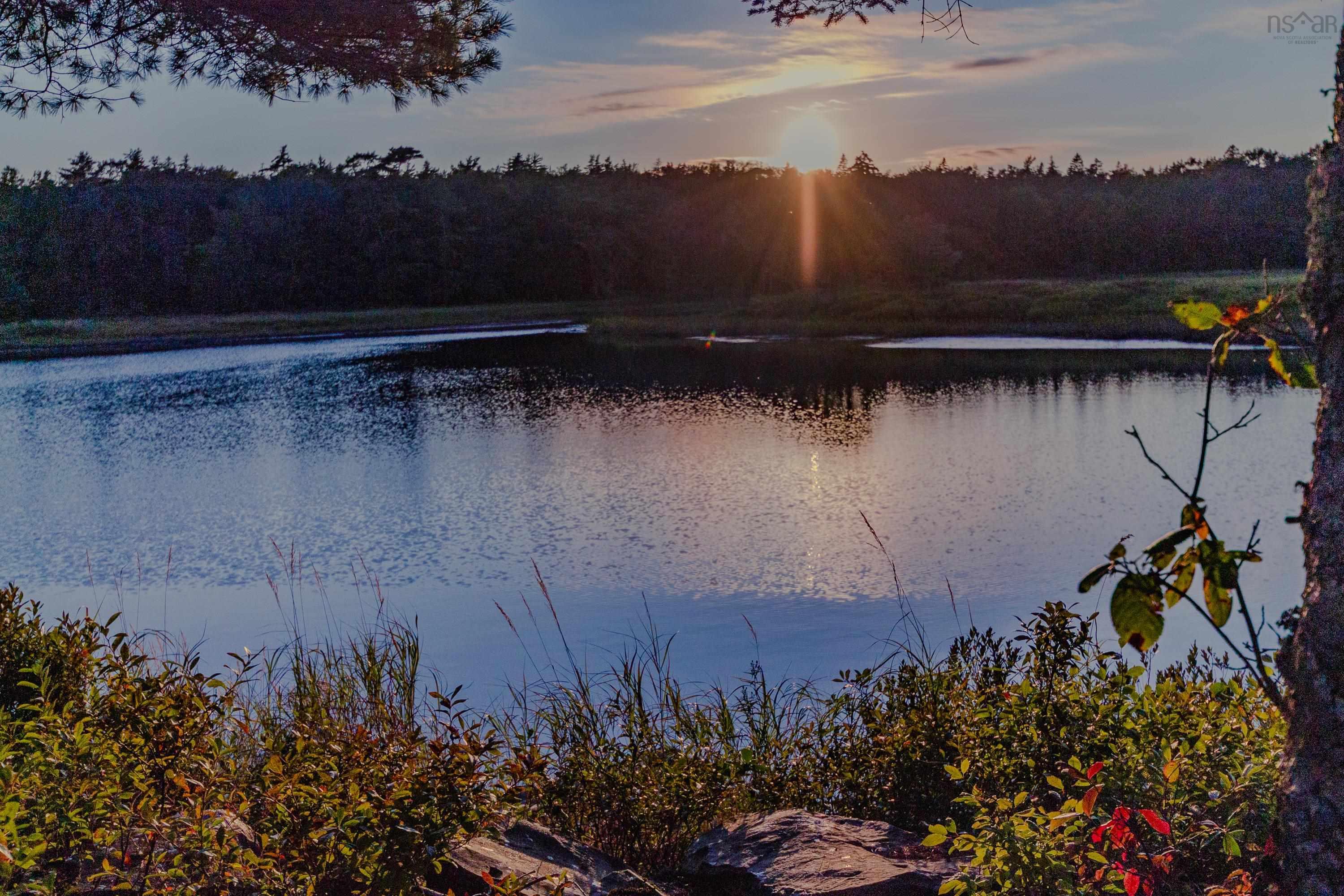 $379,900.00: 7192 Highway 308, Quinan