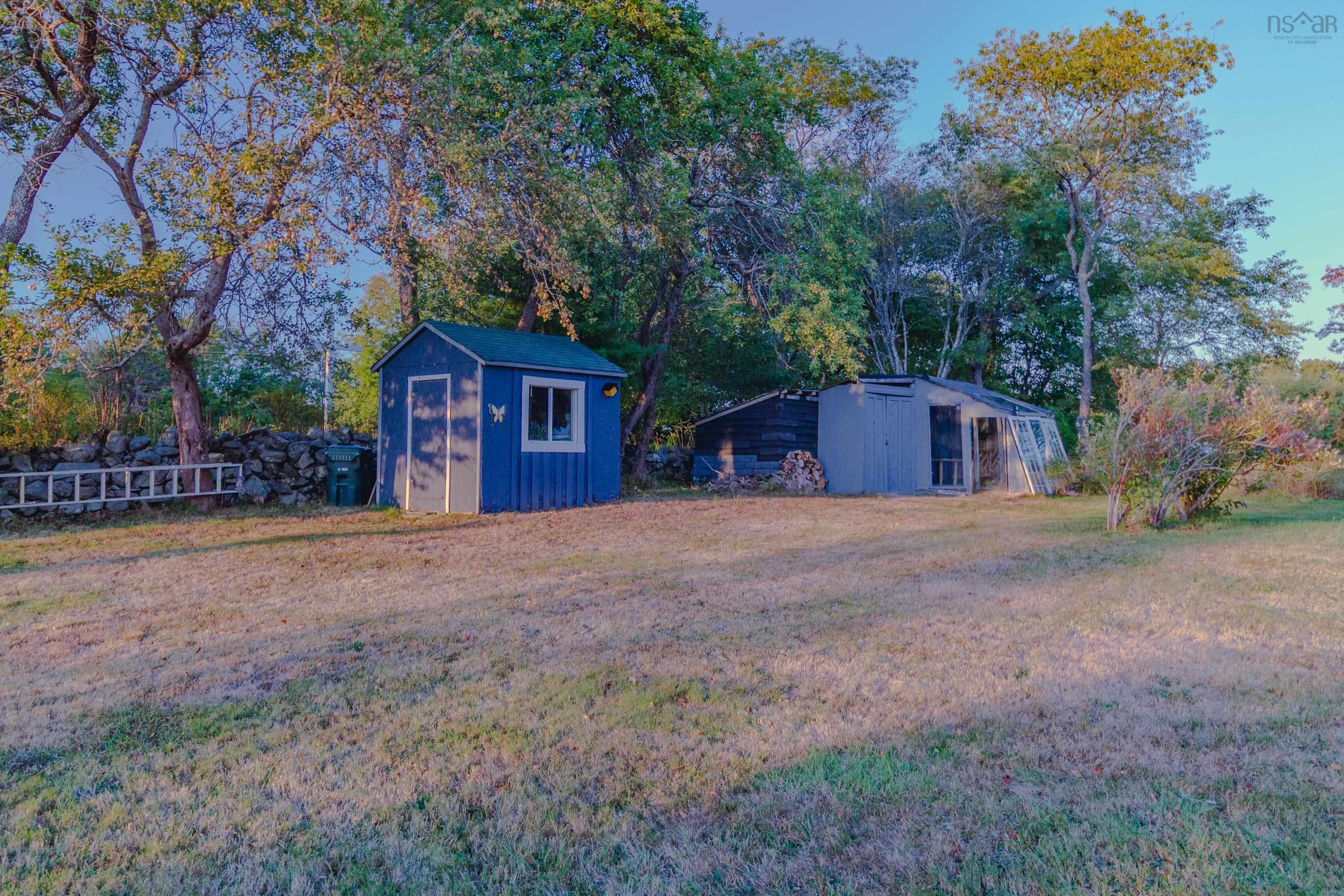 $379,900.00: 7192 Highway 308, Quinan