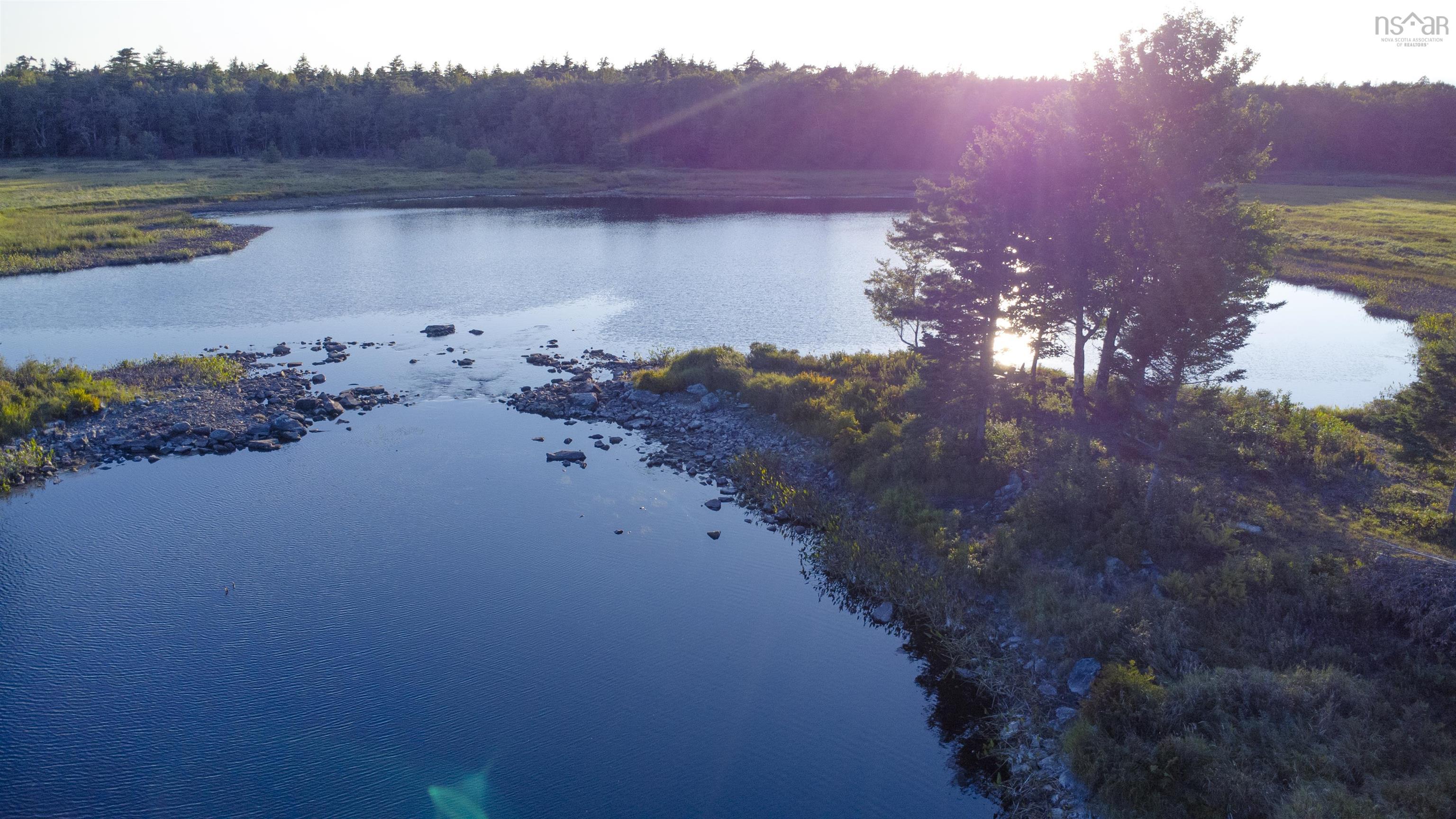 $379,900.00: 7192 Highway 308, Quinan