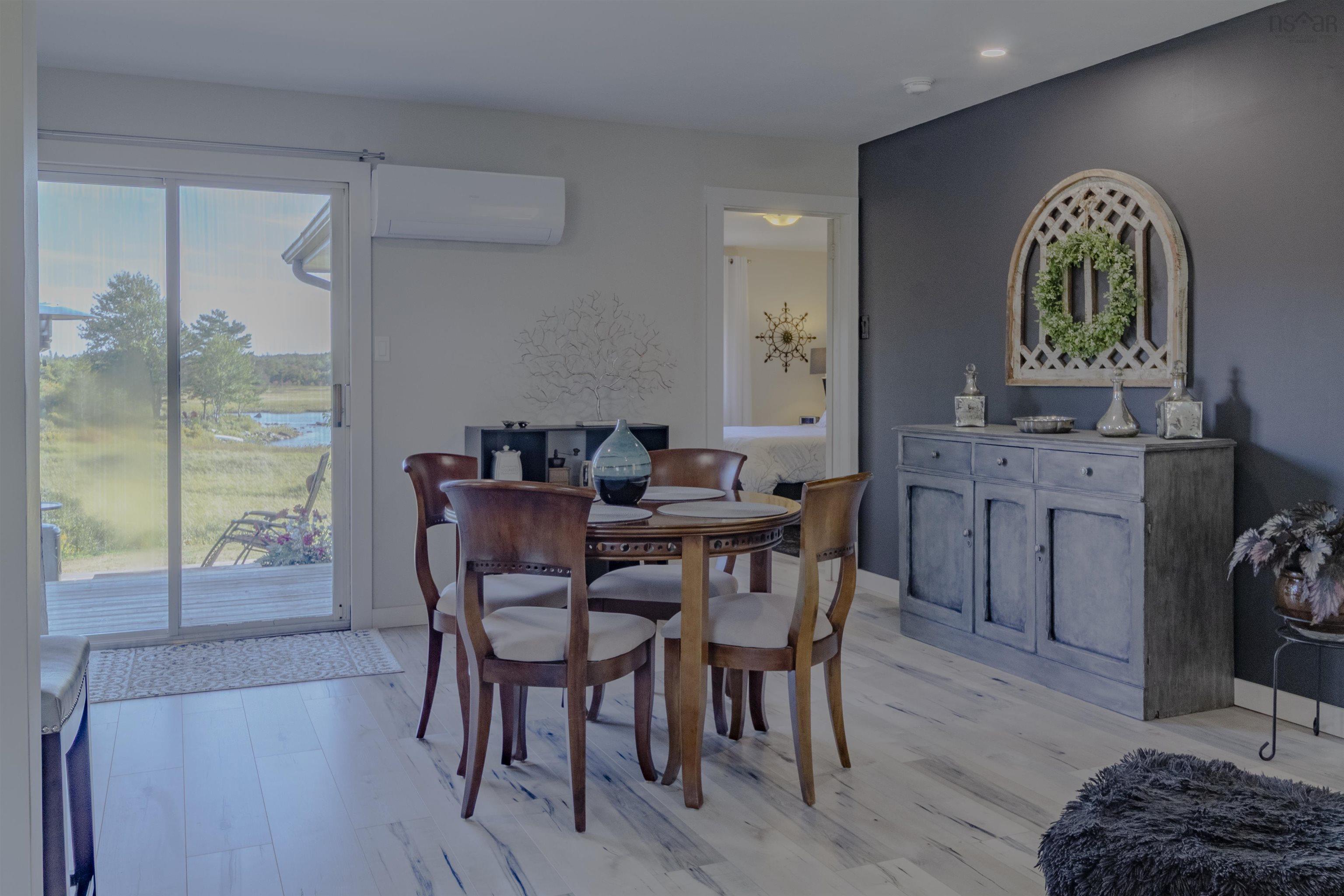 $379,900.00: 7192 Highway 308, Quinan