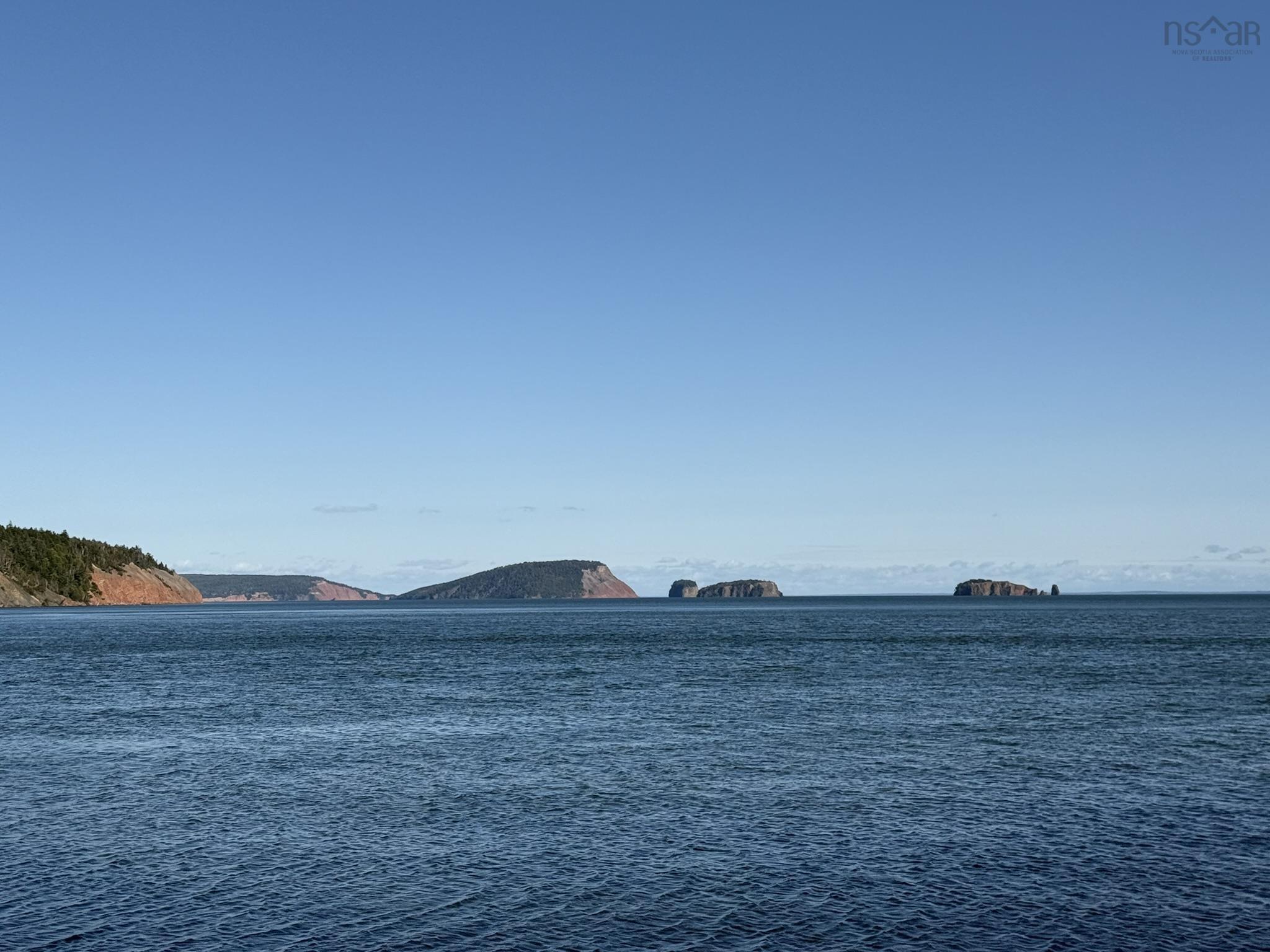 $75,000.00: 69 Rockcliffe Drive, Two Islands