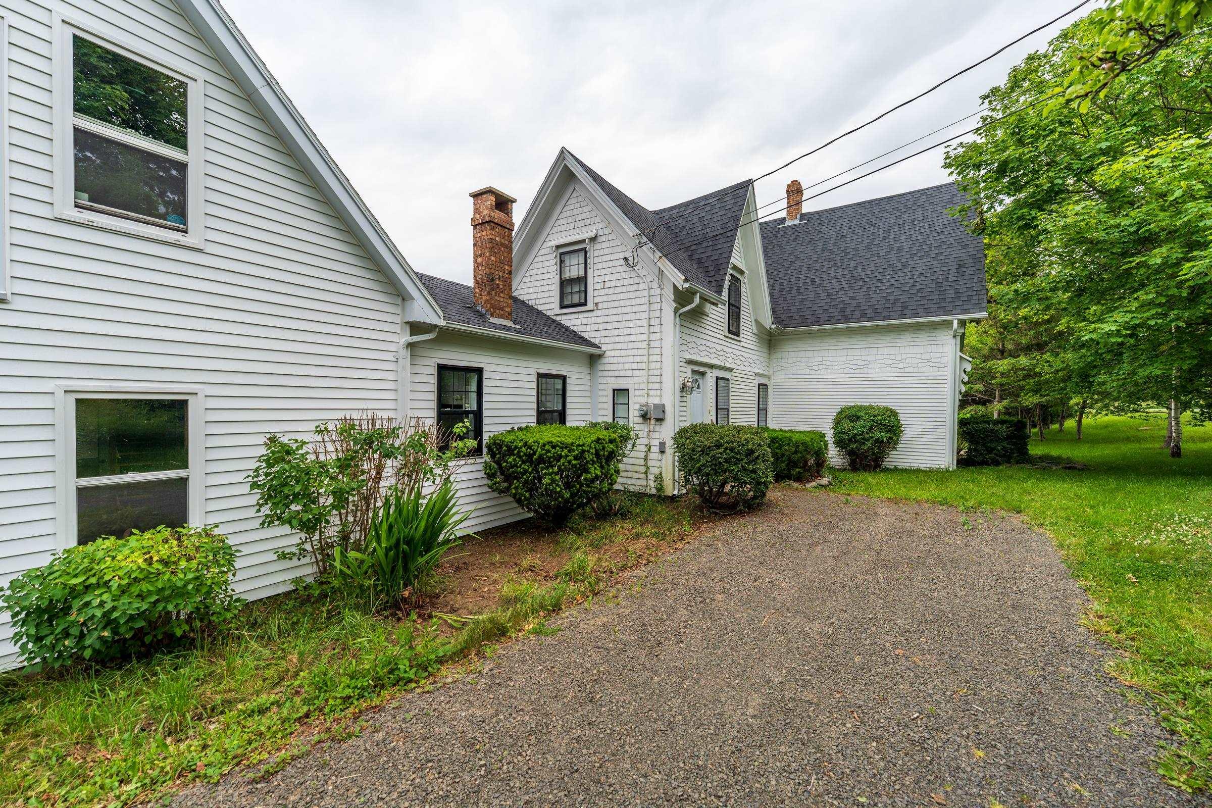 $575,000.00: 7227 Highway 101, Plympton