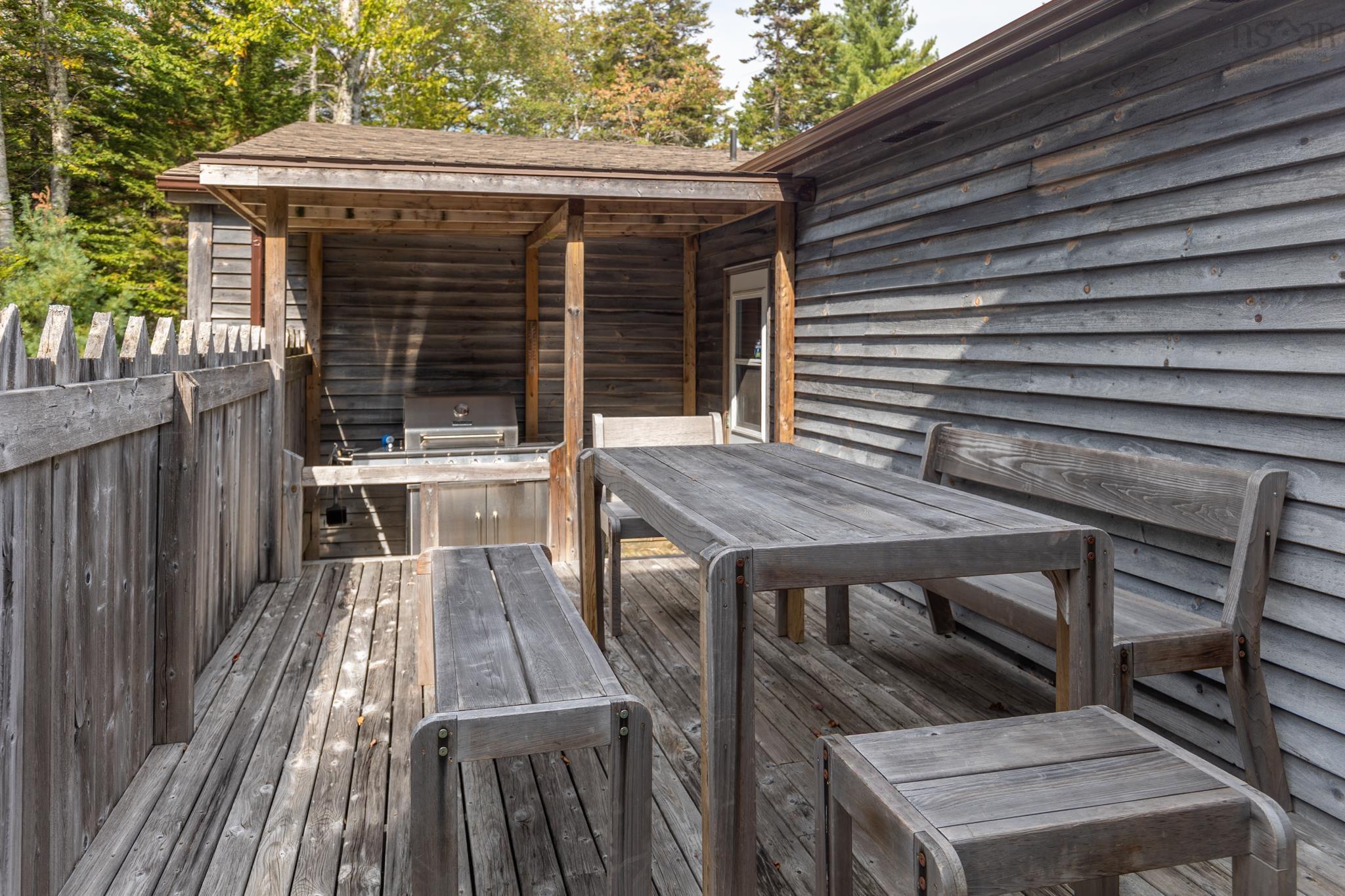 $600,000.00: 240 Pine Prince Drive, Briar Lake