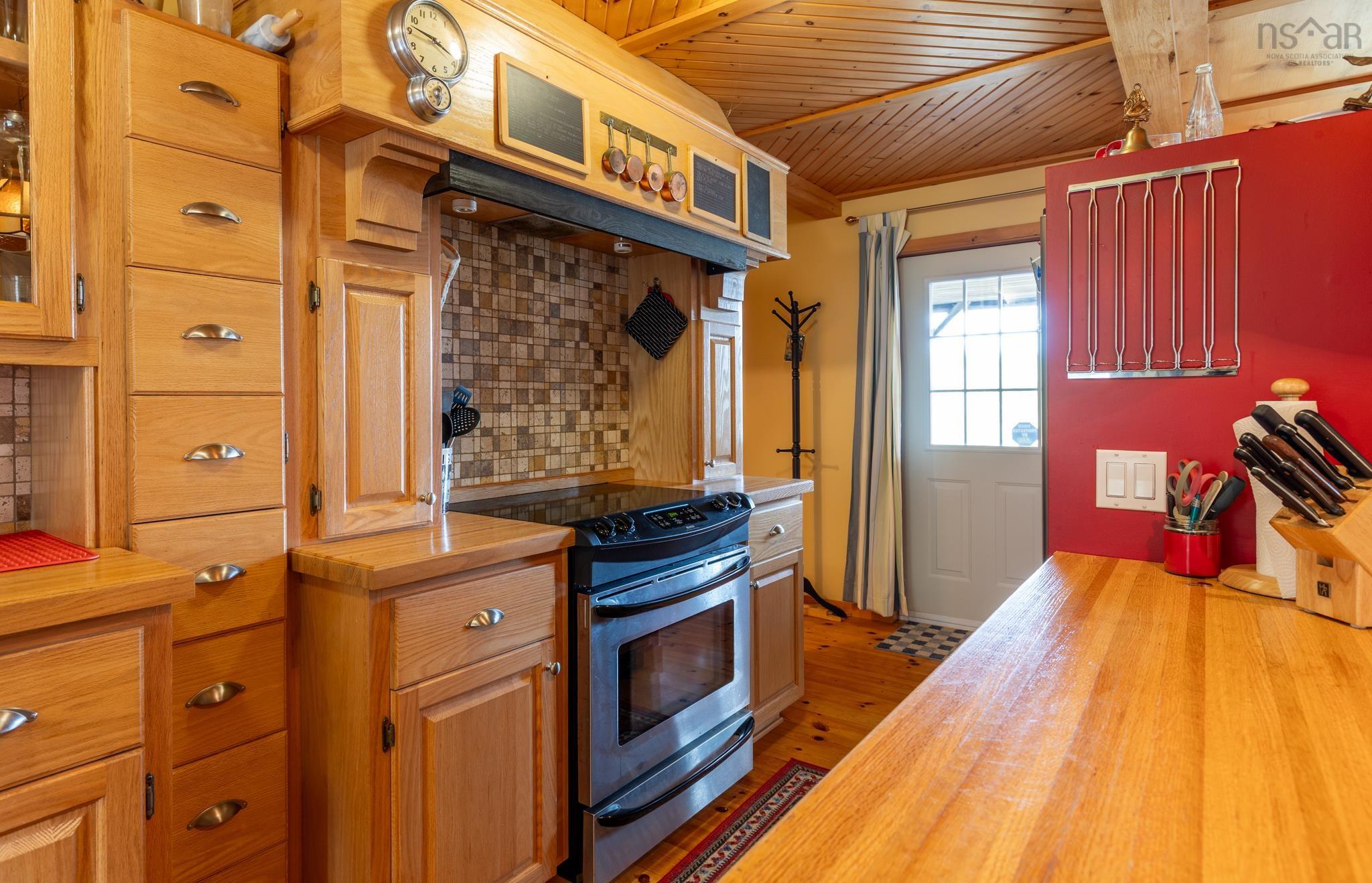 $600,000.00: 240 Pine Prince Drive, Briar Lake