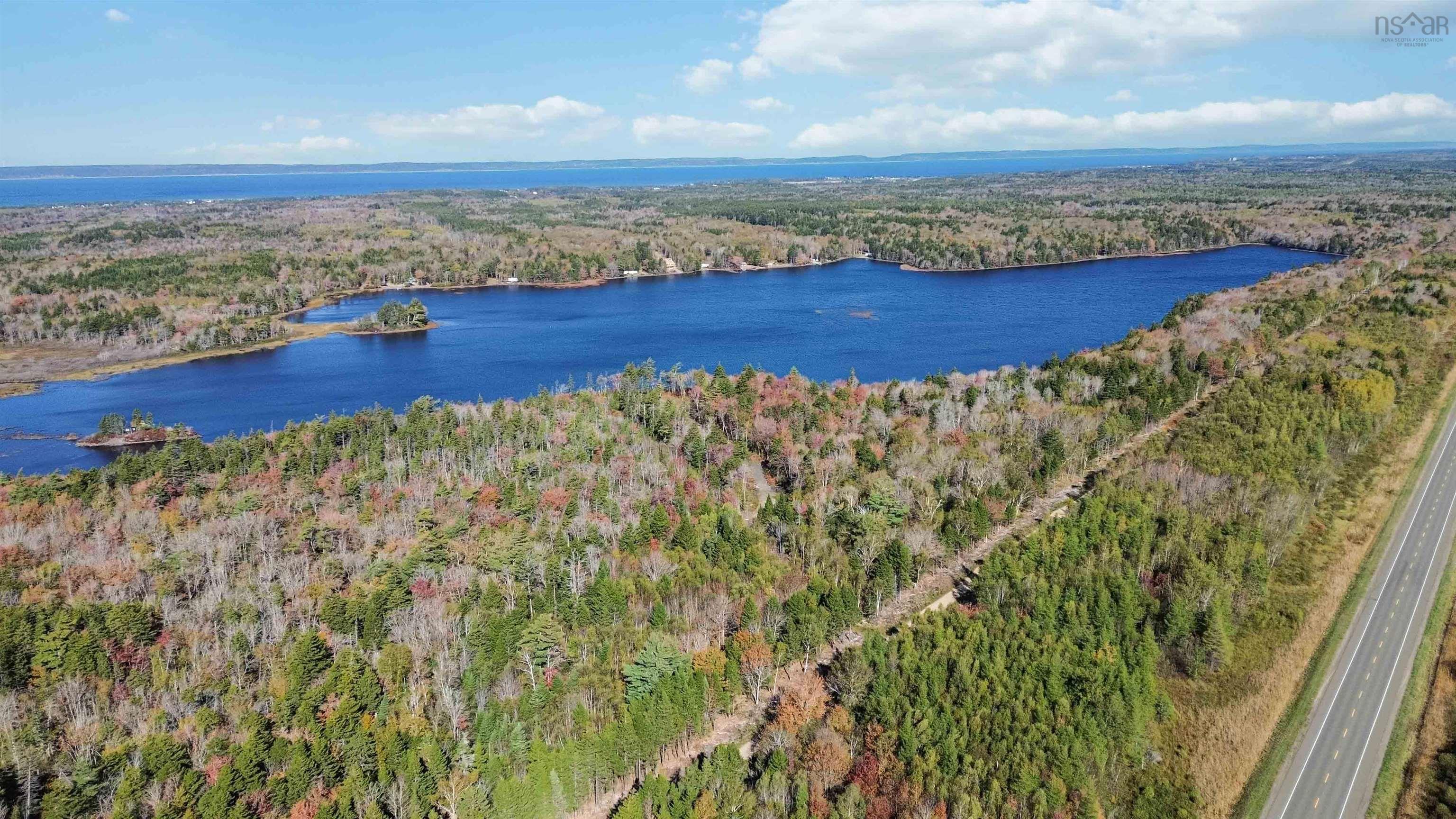 $59,900.00: Highway 101, Grosses Coques