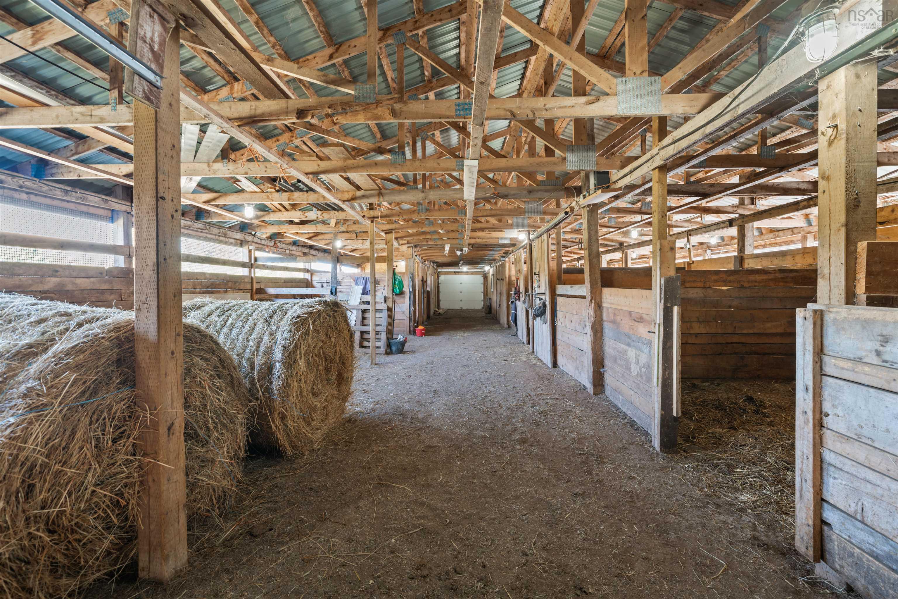 $574,999.00: 187 Highway 302, Southampton