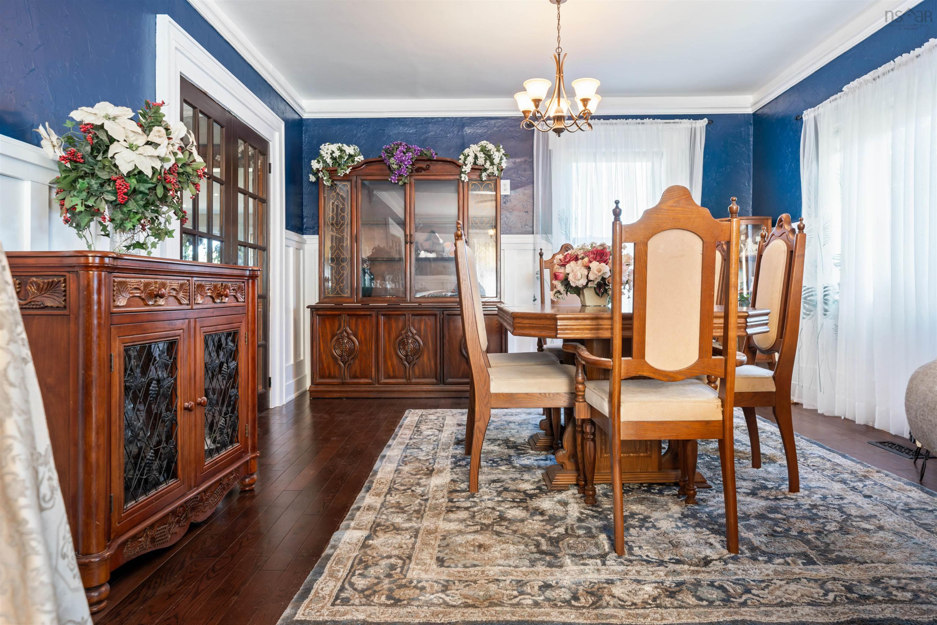 $574,999.00: 187 Highway 302, Southampton