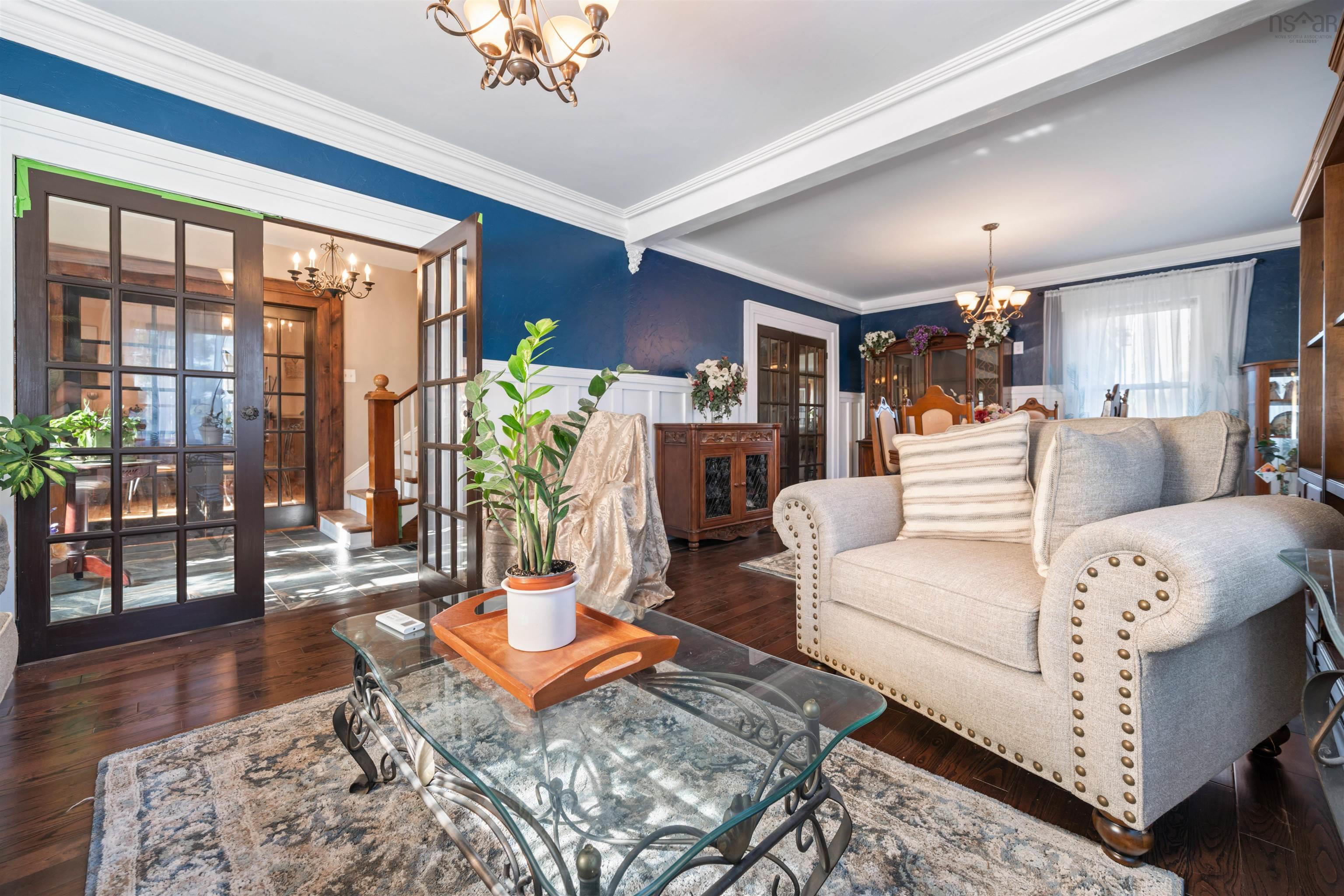 $574,999.00: 187 Highway 302, Southampton