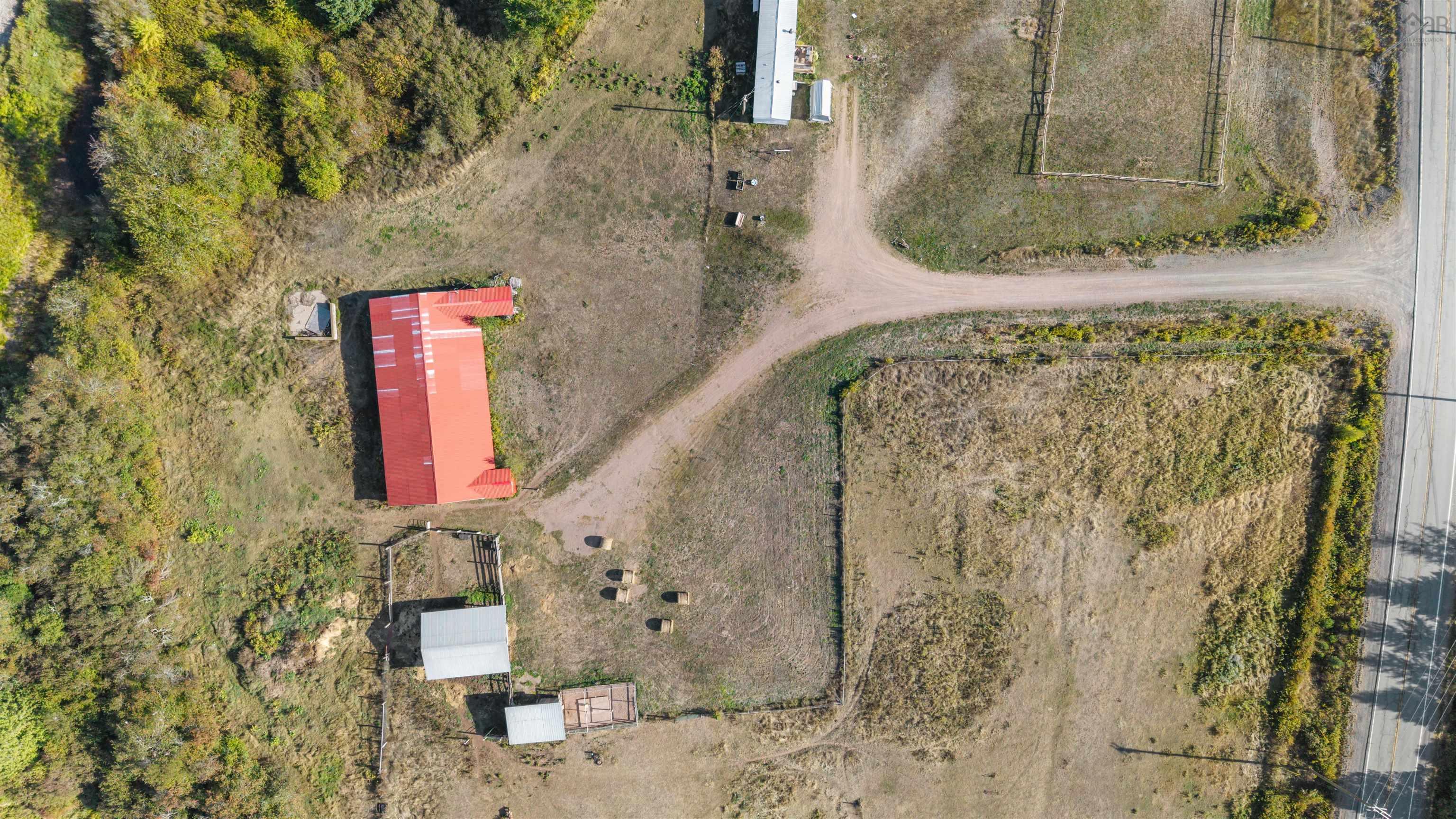 $574,999.00: 187 Highway 302, Southampton