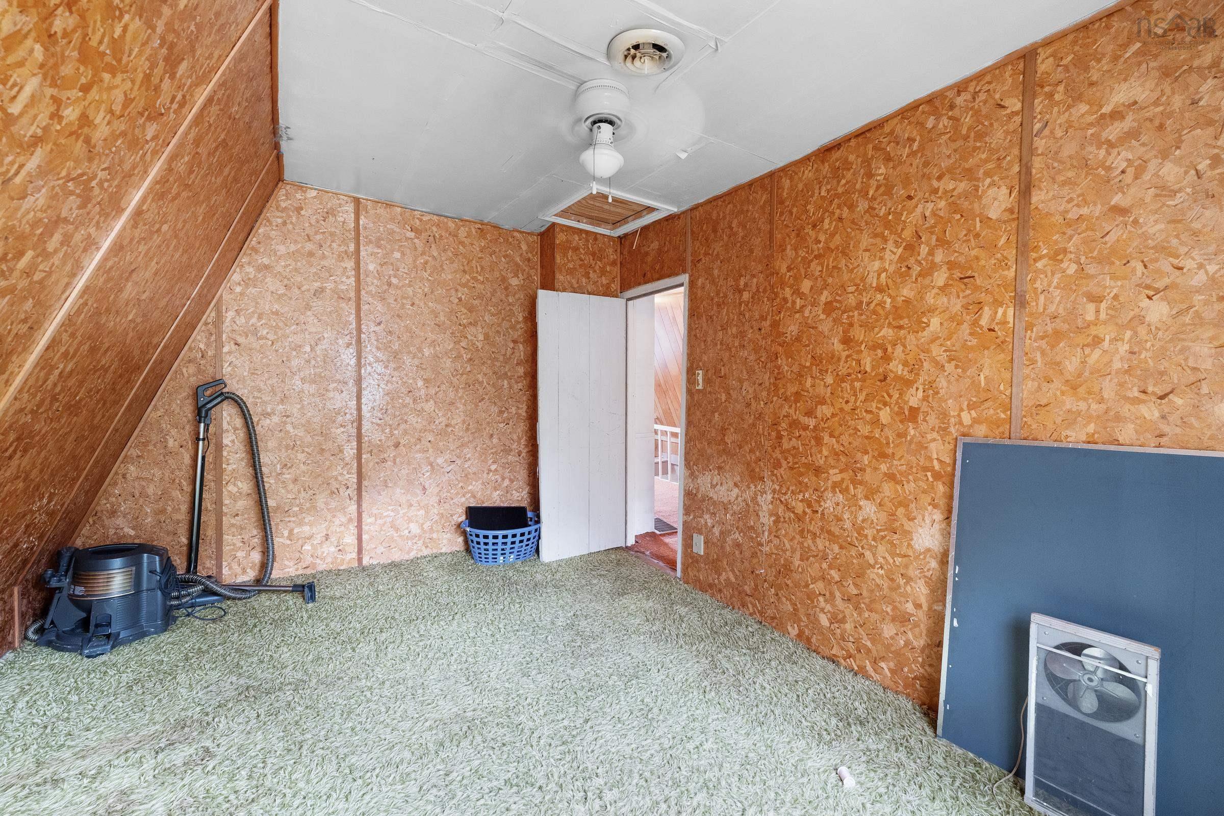 $169,900.00: 534 Weymouth Falls Road, Weymouth