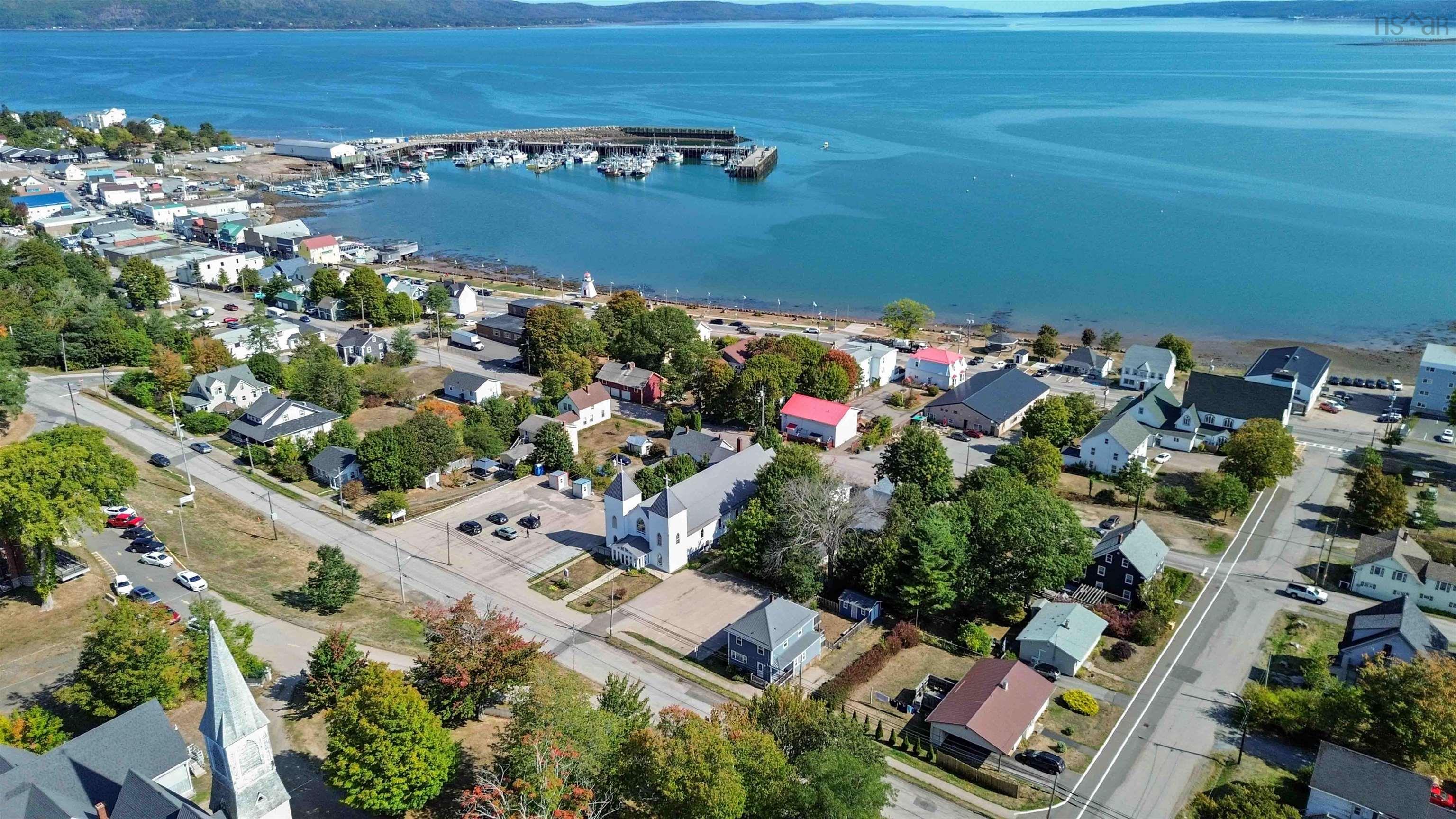 $339,900.00: 106 Queen Street, Digby