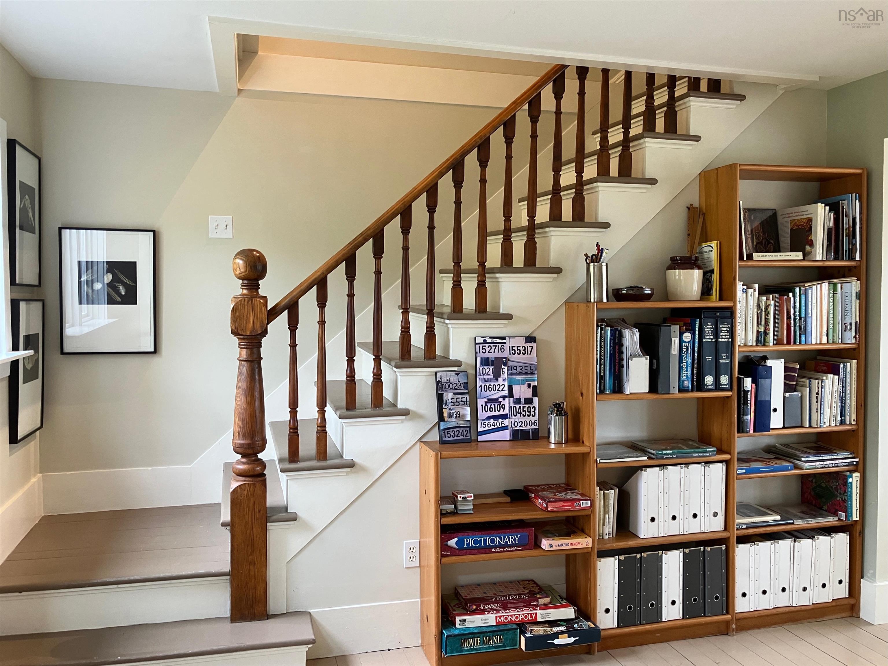 $630,000.00: 903 FELTZEN SOUTH Road, Feltzen South